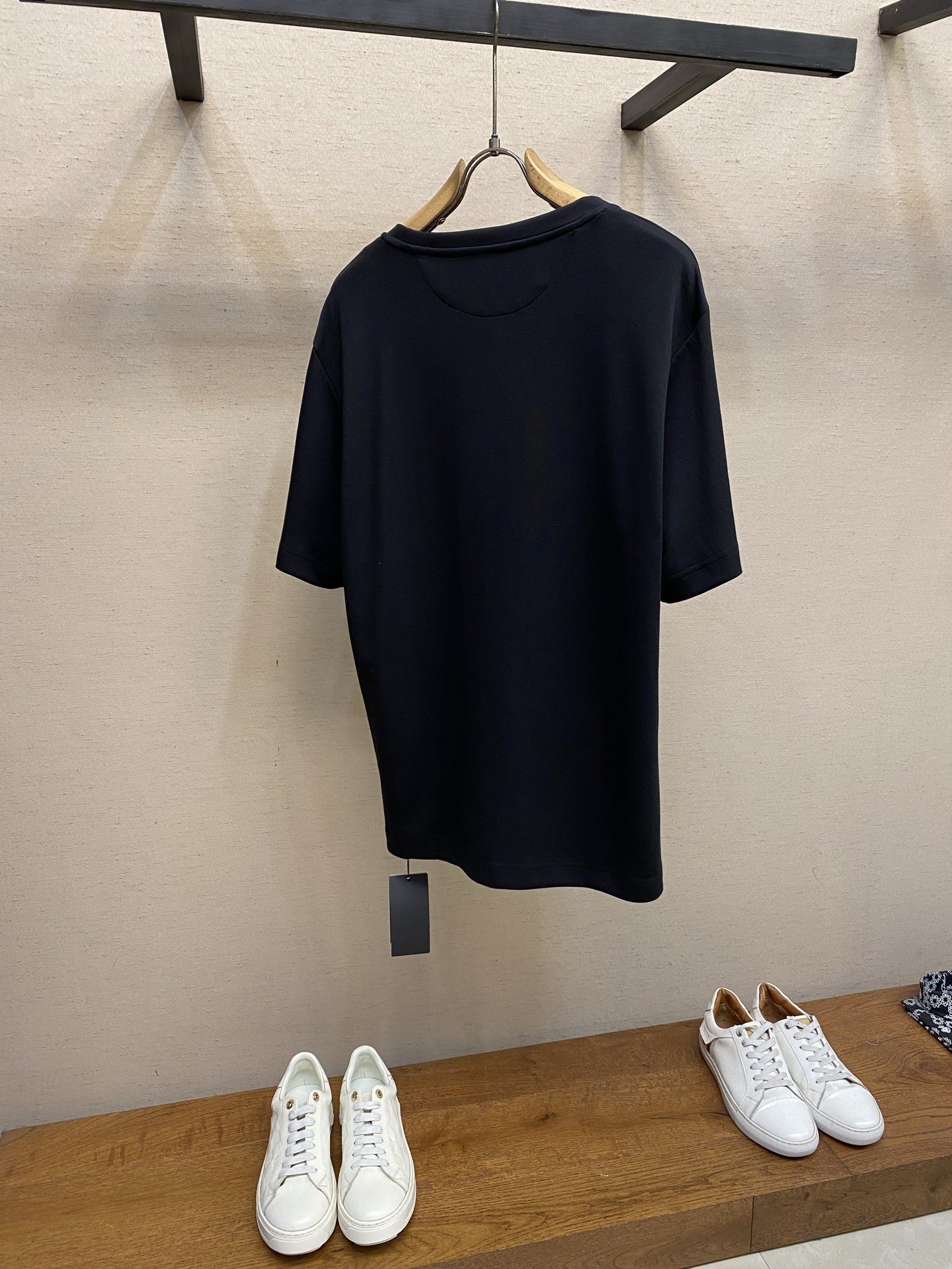 🌟🌟Fendi，圆领徽标刺绣短袖棉质T恤 正品5800购入 马丁双面全棉面料250克 进口刺绣 面料酵洗