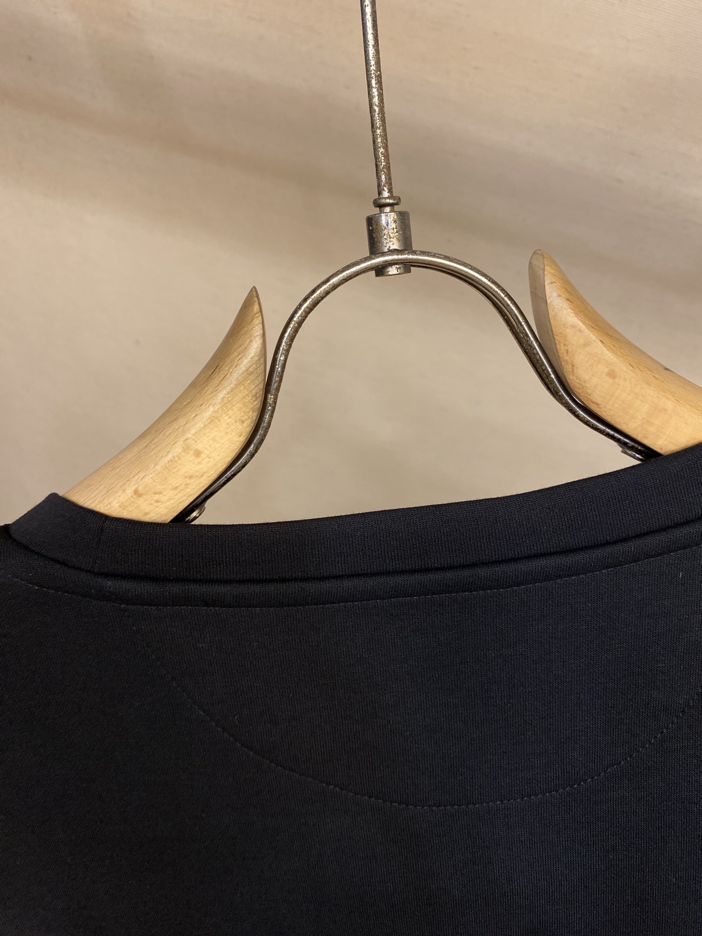 🌟🌟Fendi，圆领徽标刺绣短袖棉质T恤 正品5800购入 马丁双面全棉面料250克 进口刺绣 面料酵洗