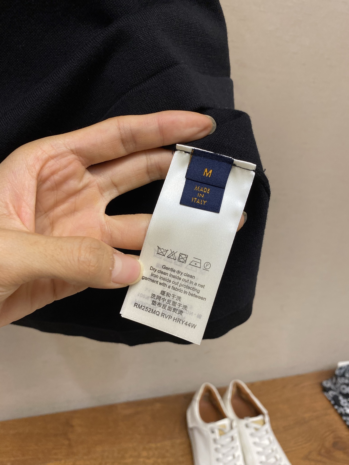 🌟🌟 1V路易 26ss早春字母皮牌标识针织Polo短袖T恤尺码：S-XL