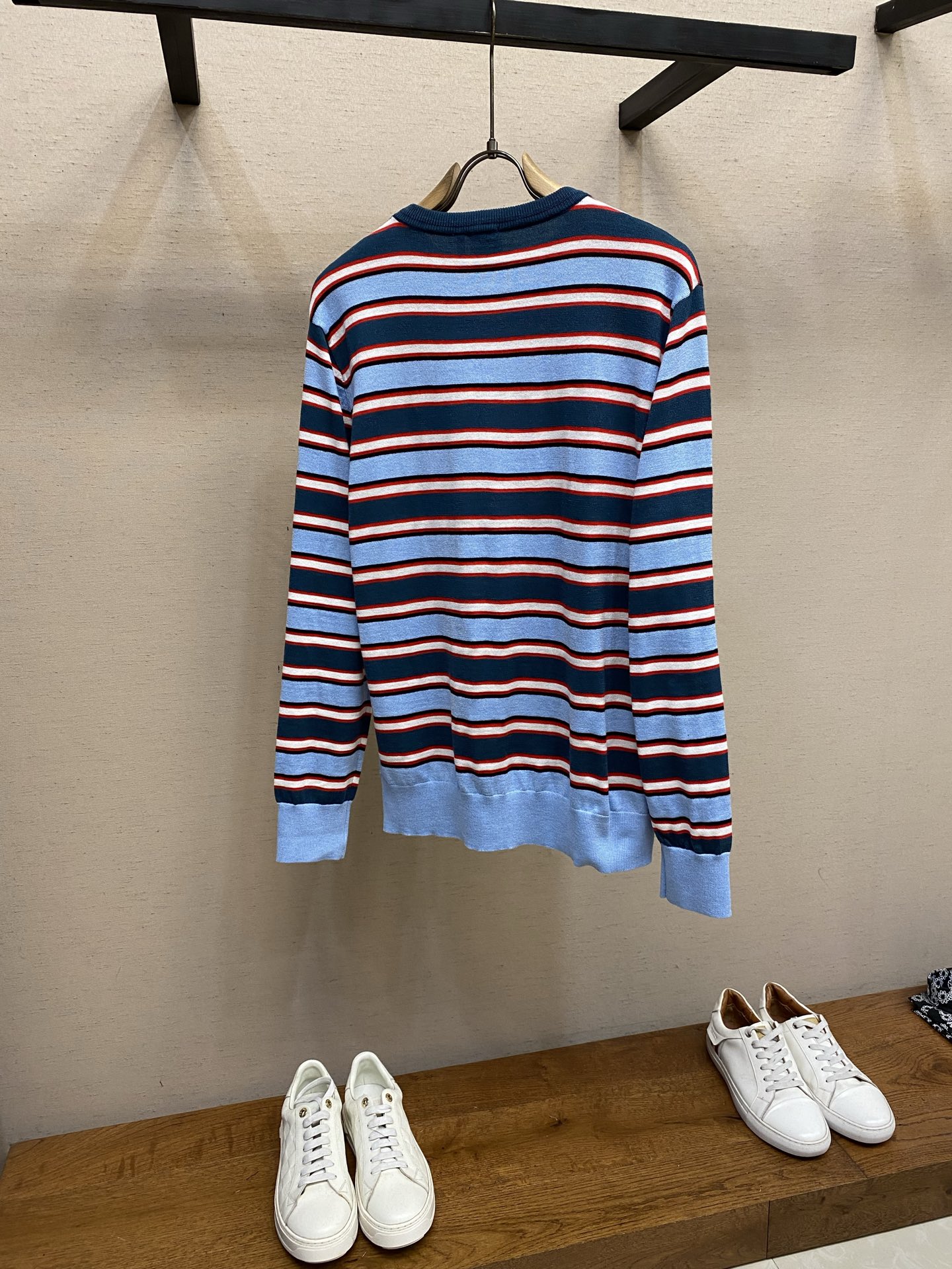 🌟🌟Dior，26ss早春字母刺绣拼色条纹针织圆领长袖尺码：S-XL