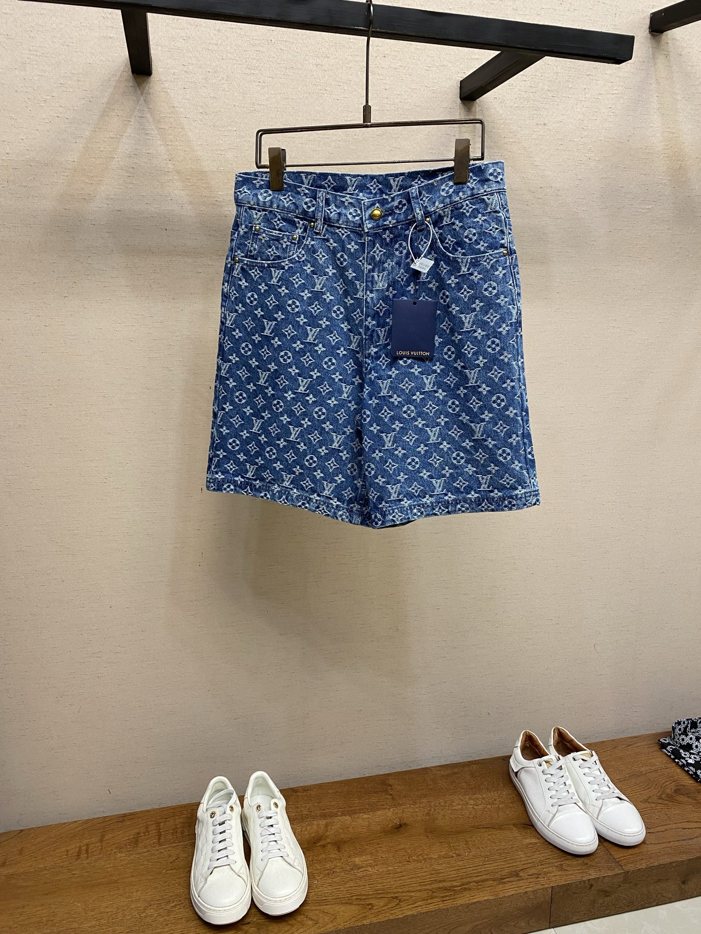 루이비통 남성 반바지 68906