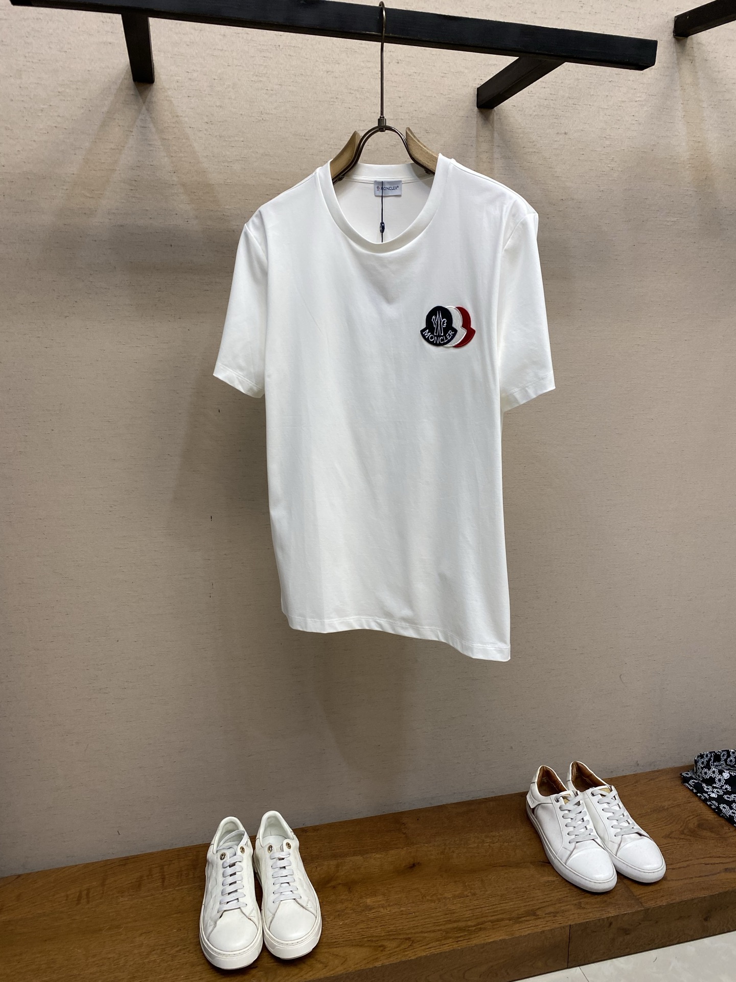 몽클레어 남성 반팔 48750