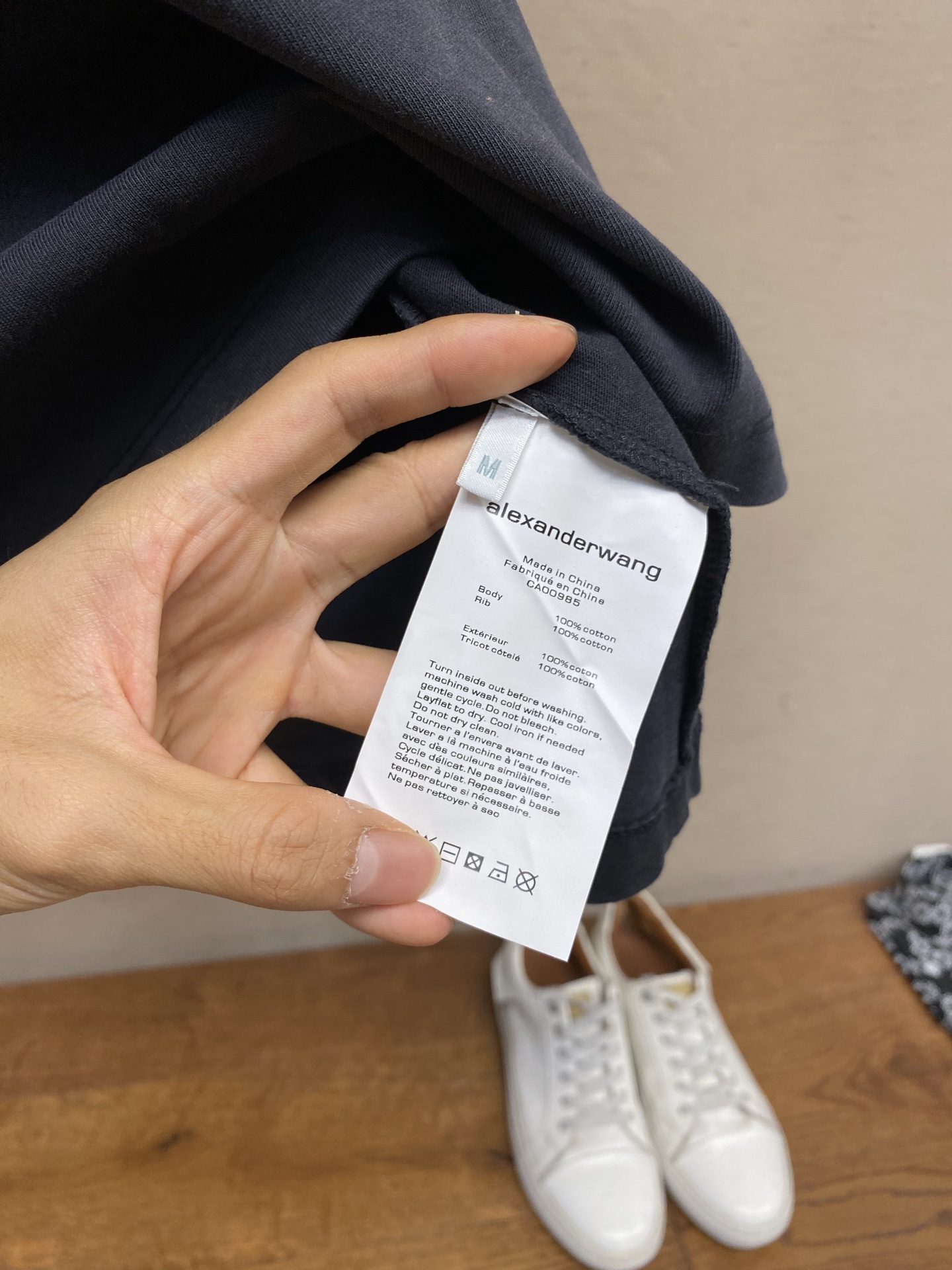 🌟🌟Wang，亚力山大王WANG 夏装新款烫钻印花洗水黑灰色圆领短袖 尺码：S-XL