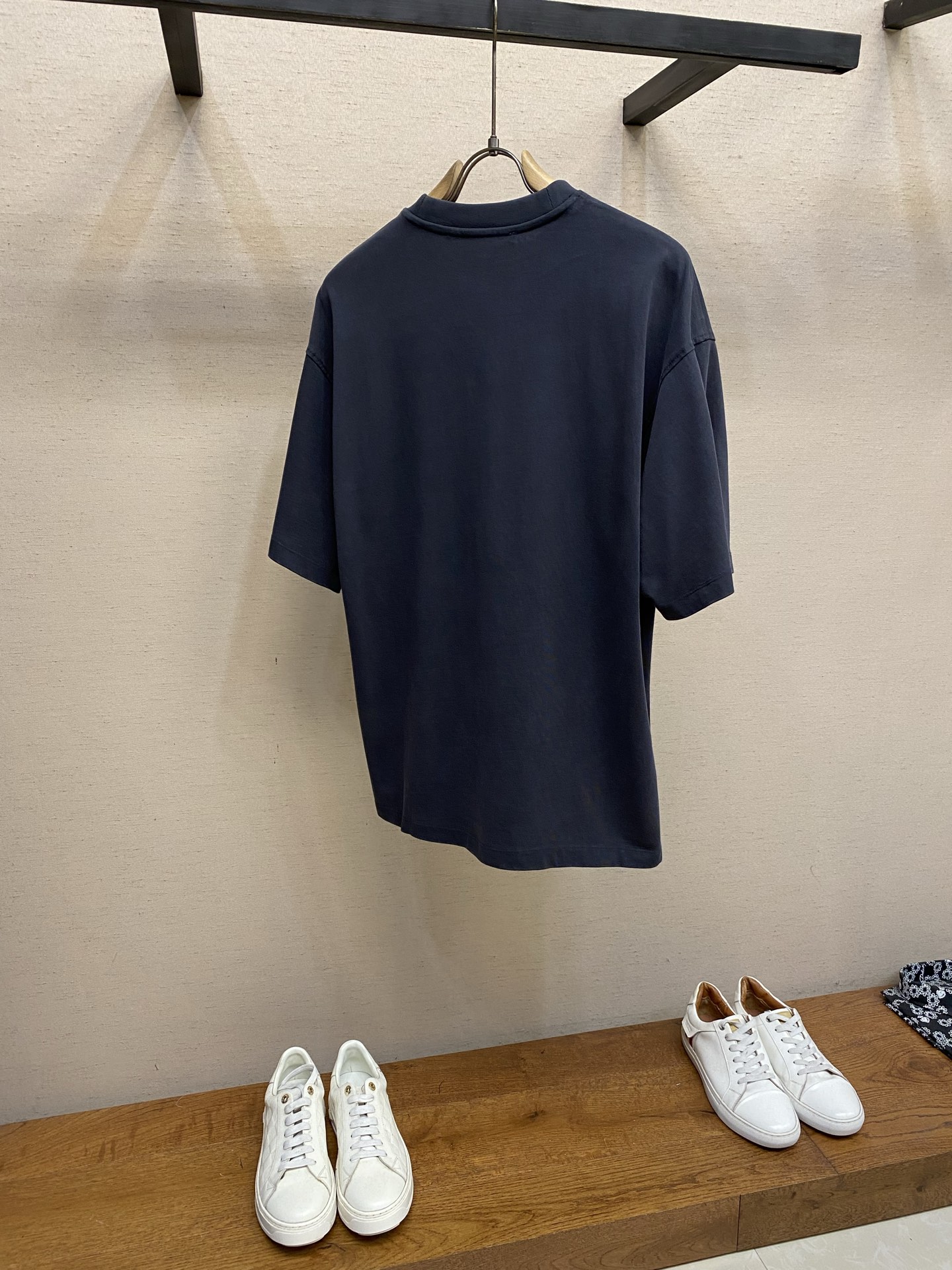 🌟🌟Wang，亚力山大王WANG 夏装新款烫钻印花洗水黑灰色圆领短袖 尺码：S-XL