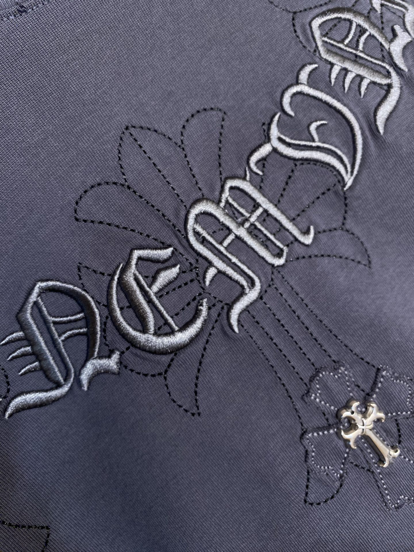 🌟🌟，Chrome Hearts克罗心新款 重磅高克重纯棉面料 重工十字架logo刺绣 宽松圆领短袖 男