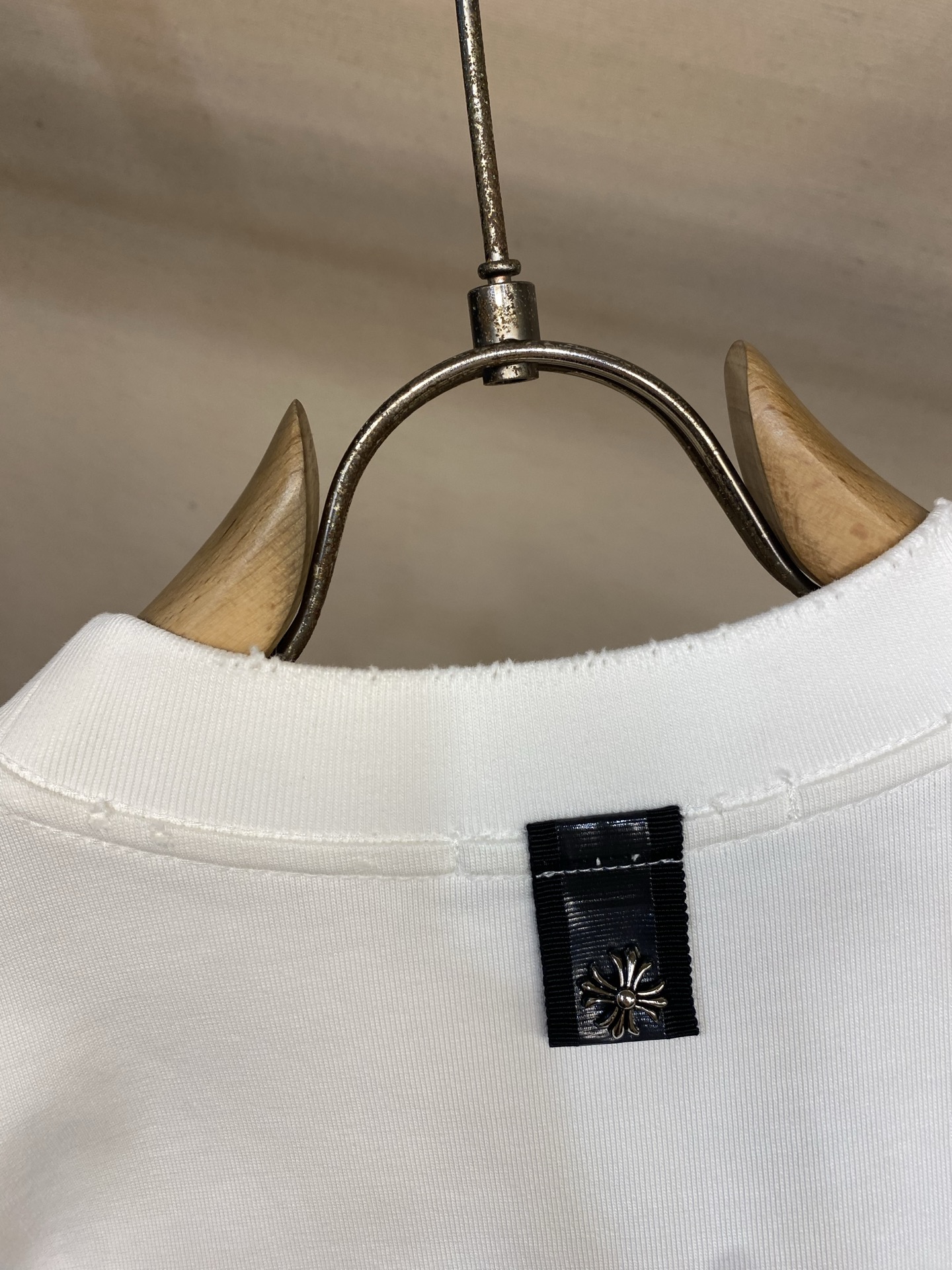 🌟🌟，Chrome Hearts克罗心新款 重磅高克重纯棉面料 重工十字架logo刺绣 宽松圆领短袖 男