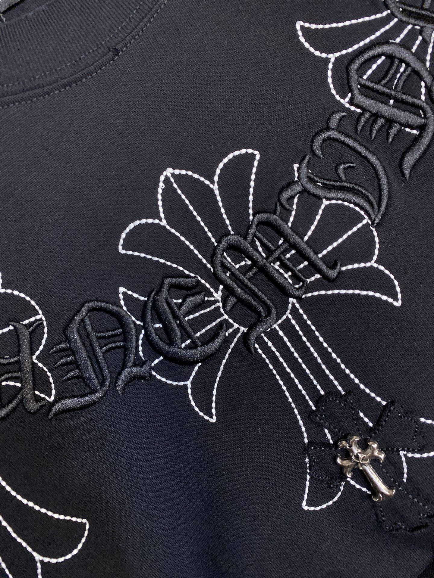 🌟🌟，Chrome Hearts克罗心新款 重磅高克重纯棉面料 重工十字架logo刺绣 宽松圆领短袖 男