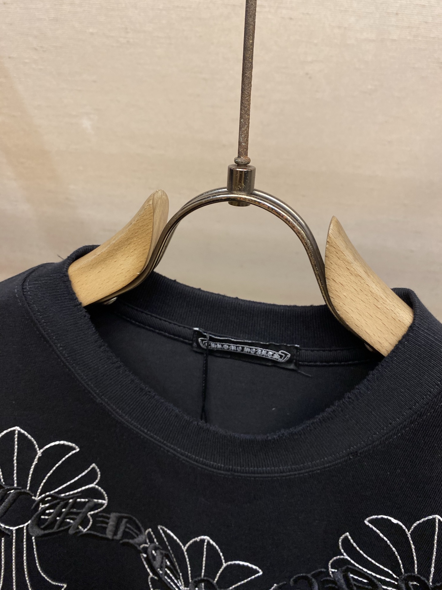 🌟🌟，Chrome Hearts克罗心新款 重磅高克重纯棉面料 重工十字架logo刺绣 宽松圆领短袖 男