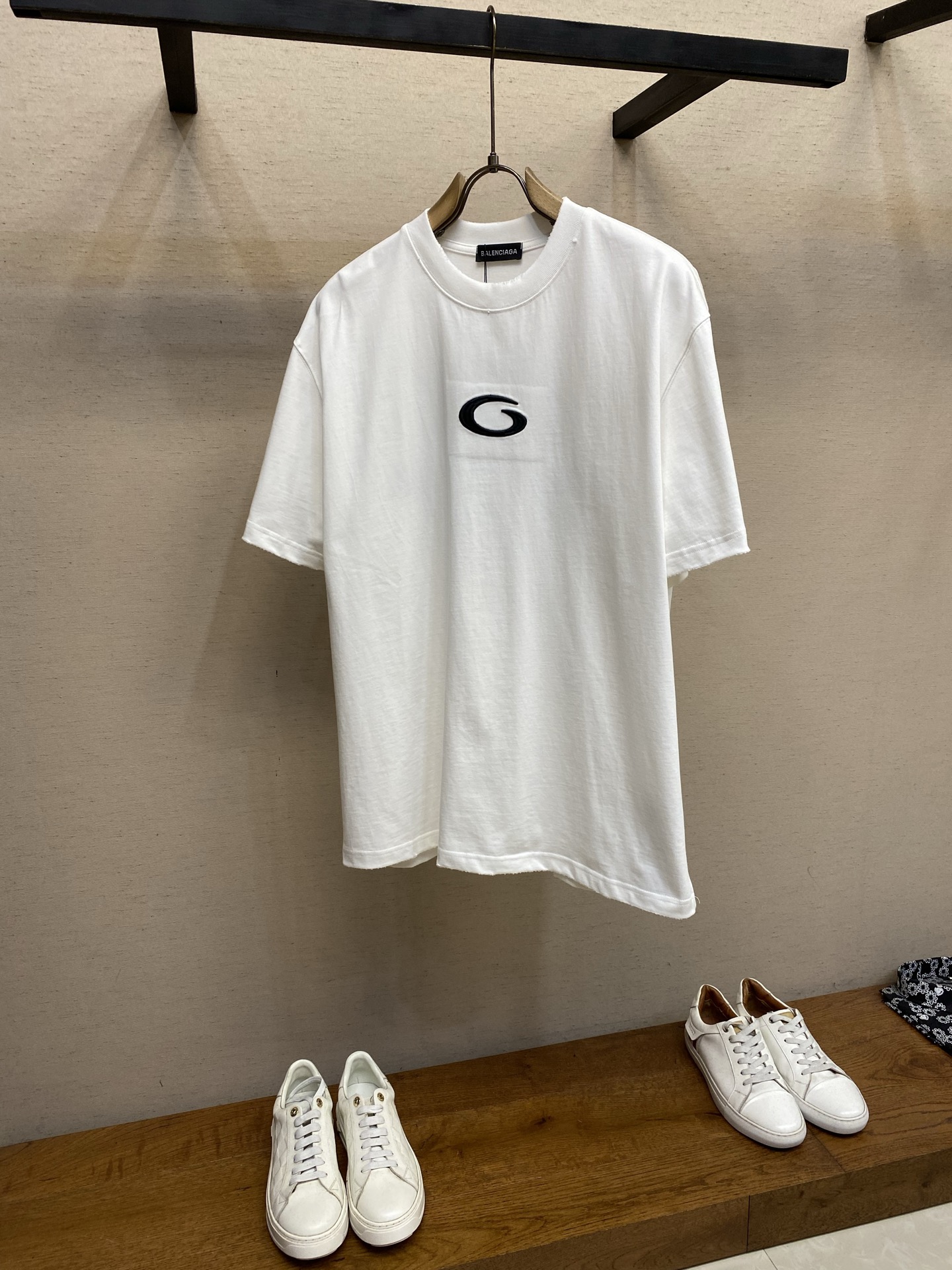 🌟🌟，Balenciaga 巴黎世家新款高克重纯棉圆领短袖 重工刺绣 宽松版型 男女同款尺码：XS-LS