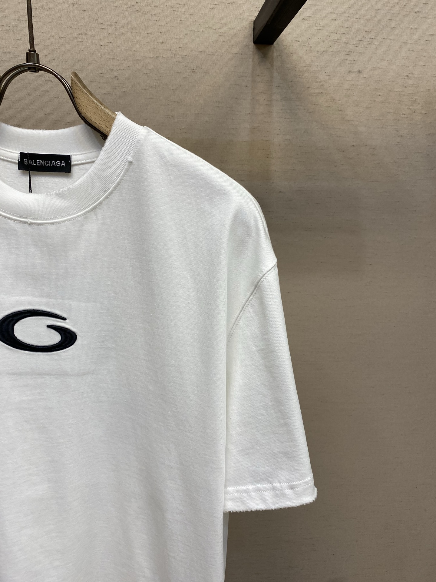 🌟🌟，Balenciaga 巴黎世家新款高克重纯棉圆领短袖 重工刺绣 宽松版型 男女同款尺码：XS-LS