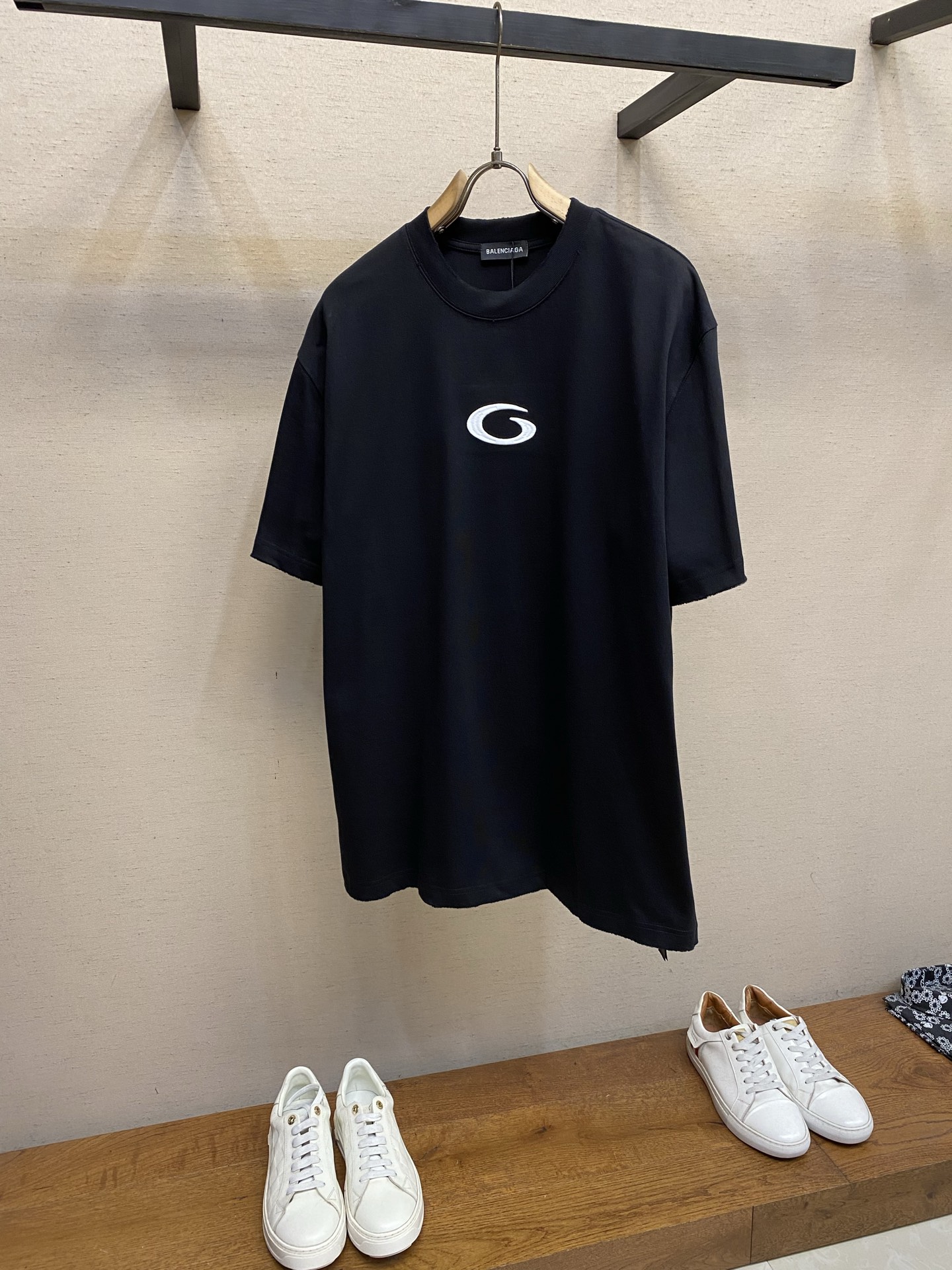 🌟🌟，Balenciaga 巴黎世家新款高克重纯棉圆领短袖 重工刺绣 宽松版型 男女同款尺码：XS-LS