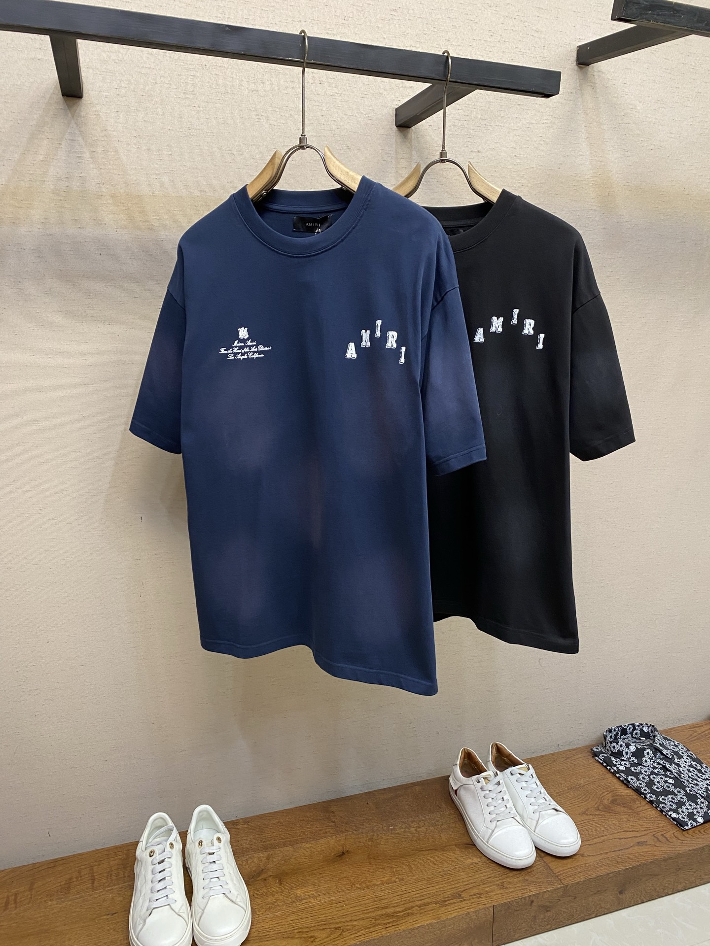 🌟🌟AMIRI，夏装新款 洗水做旧裂纹logo印花 纯棉短袖重磅T恤 尺码：S-XLS：衣长72 胸围1