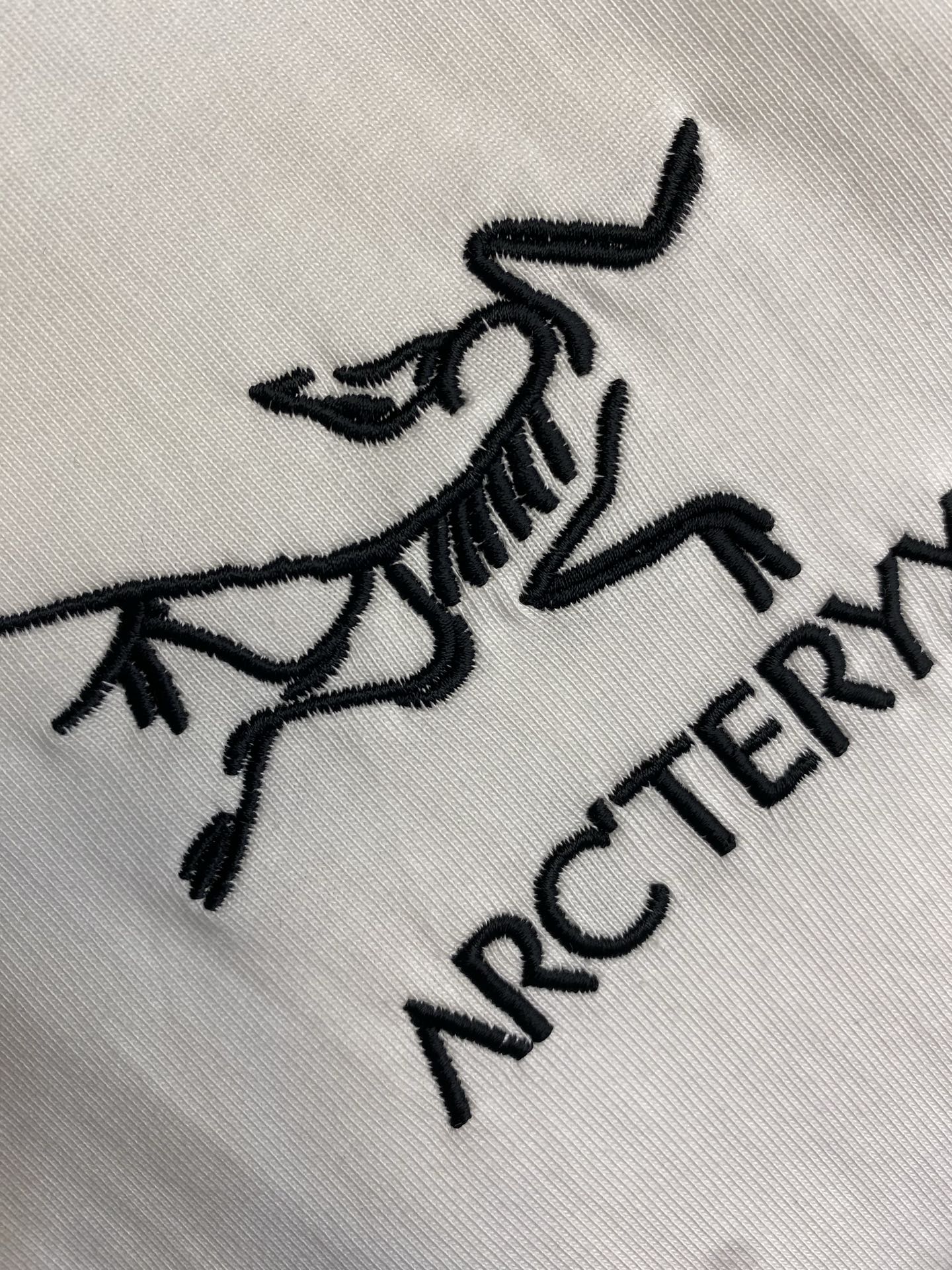 🌟🌟Arctery，始祖鸟新款 重磅高克重纯棉面料 logo厚胶印花宽松圆领短袖 男女同款尺码：XS-L