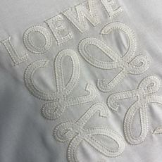 🌟🌟Loewe,新款短袖yyds😍 日常出门闭眼搭 定制纯棉弹力棉面料短袖T恤 魅力在于创造了简约奢华感的时尚,随意搭 🌟🌟Loewe,新款短袖yyds😍 日常出门闭眼搭 定制纯棉弹力棉面料短袖T恤 魅力在于创造了简约奢华感的时尚,随意搭