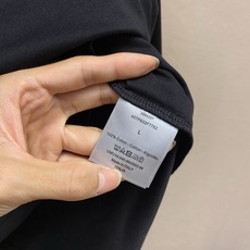 🌟🌟Dior,新款短袖yyds😍 日常出门闭眼搭 定制纯棉弹力棉面料短袖T恤 魅力在于创造了简约奢华感的时尚,随意搭配 🌟🌟Dior,新款短袖yyds😍 日常出门闭眼搭 定制纯棉弹力棉面料短袖T恤 魅力在于创造了简约奢华感的时尚,随意搭配