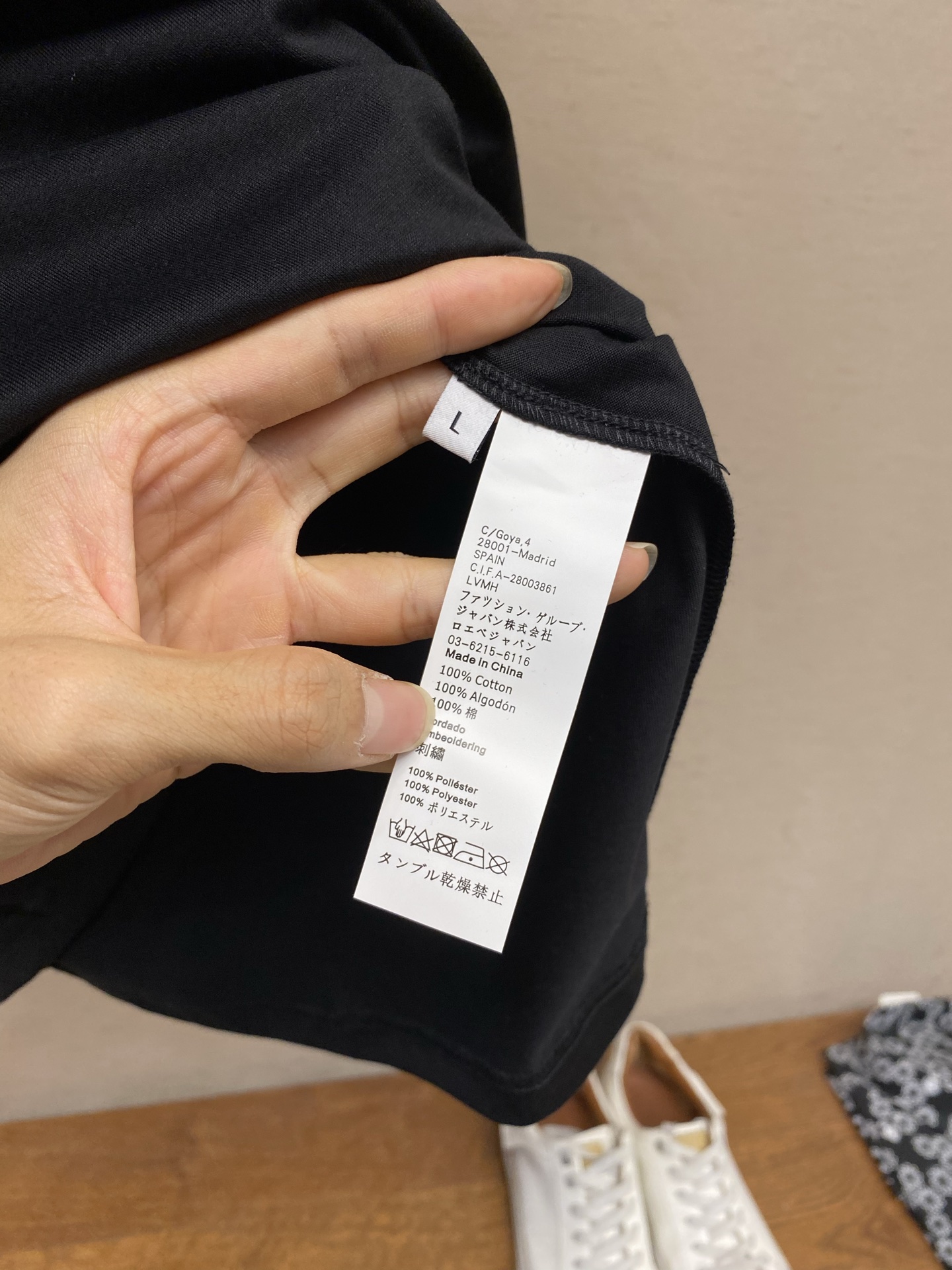 🌟🌟Loewe，新款短袖yyds😍 日常出门闭眼搭 定制纯棉弹力棉面料短袖T恤  魅力在于创造了简约奢华感的时尚,随意搭