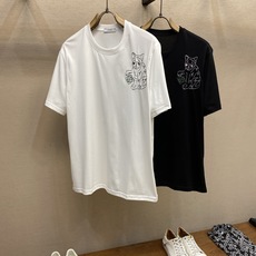 🌟🌟Loewe,新款短袖yyds😍 日常出门闭眼搭 定制纯棉弹力棉面料短袖T恤 魅力在于创造了简约奢华感的时尚,随意搭 🌟🌟Loewe,新款短袖yyds😍 日常出门闭眼搭 定制纯棉弹力棉面料短袖T恤 魅力在于创造了简约奢华感的时尚,随意搭