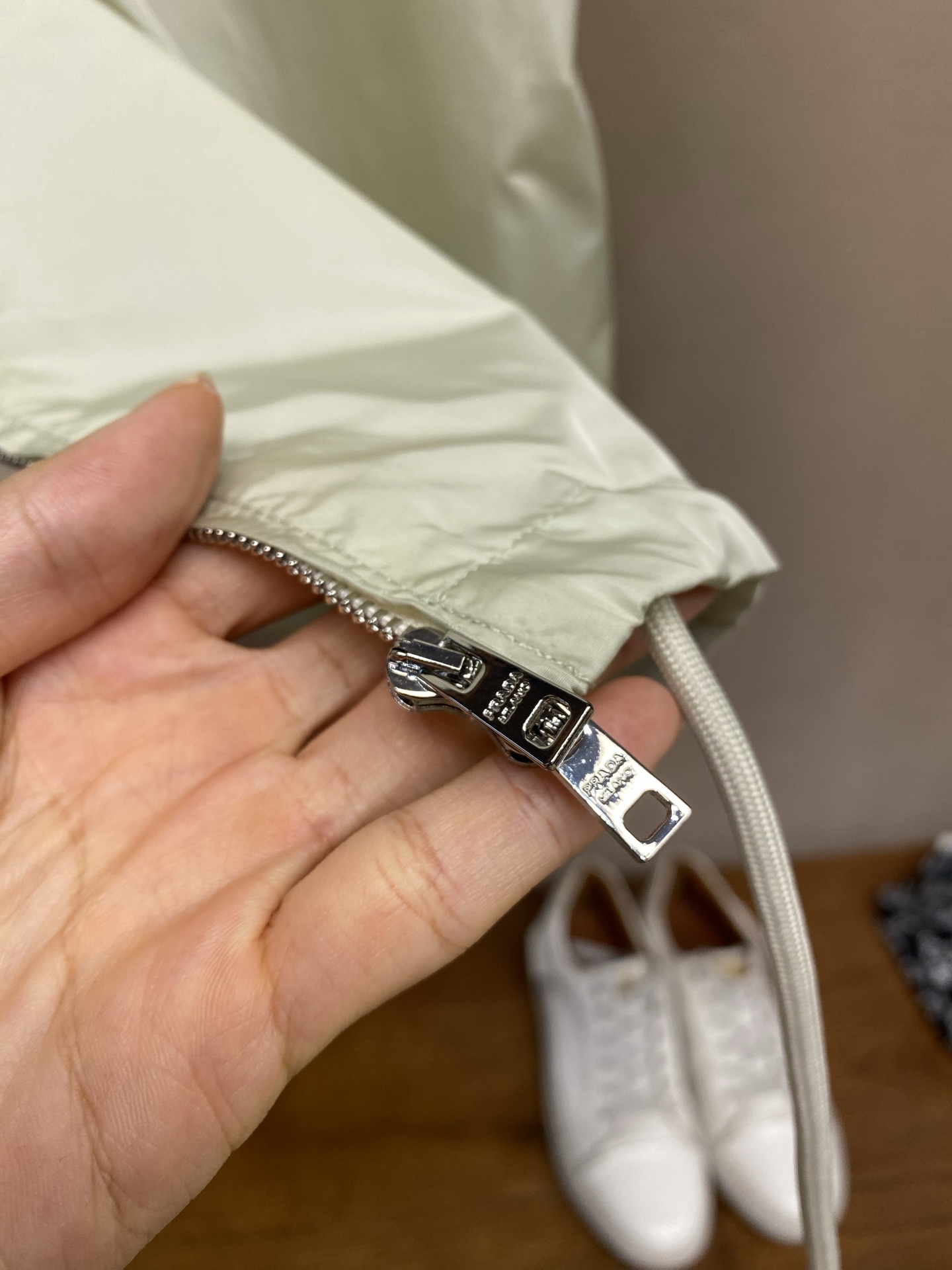 🌟🌟 Prada，三角标双层短袖尼龙衬衣尺码：S-XL