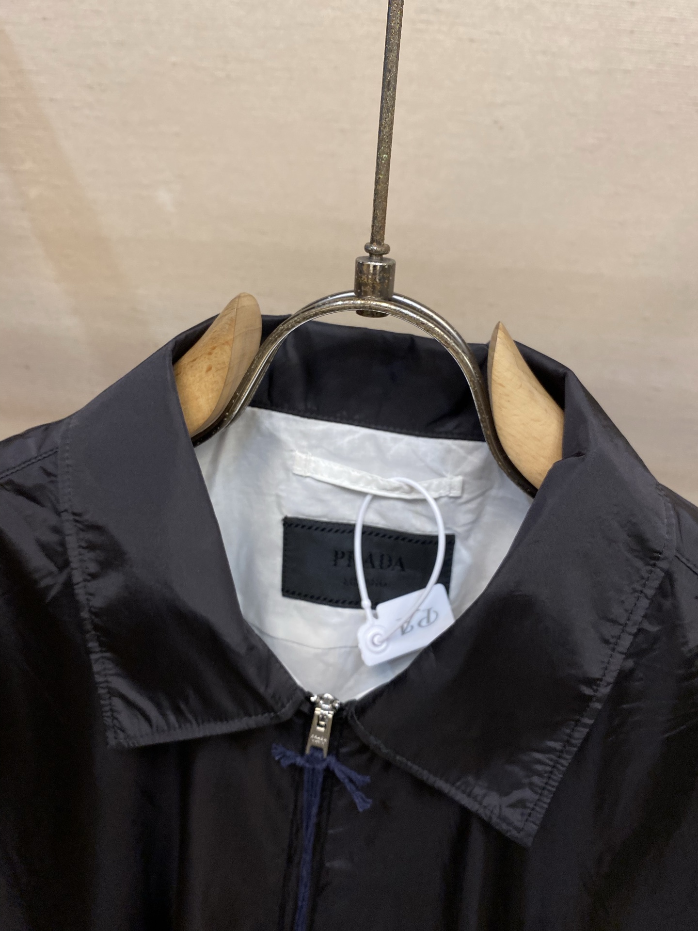 🌟🌟 Prada，三角标双层短袖尼龙衬衣尺码：S-XL