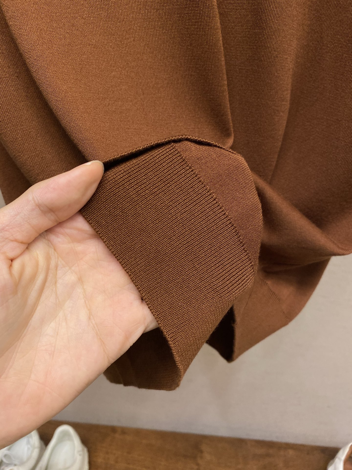 🌟🌟Loro Piana，海鸥领Polo针织短袖T恤，采用高品质针织面料，柔软亲肤又透气，夏天穿超舒服 