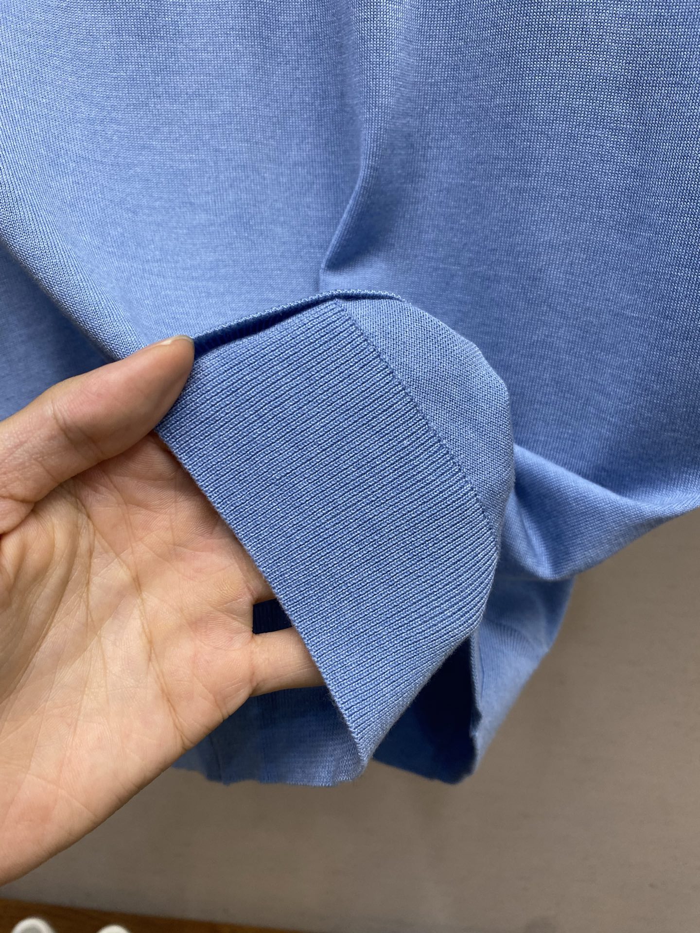 🌟🌟Loro Piana，翻领Polo针织短袖T恤，采用高品质针织面料，柔软亲肤又透气，夏天穿超舒服 简