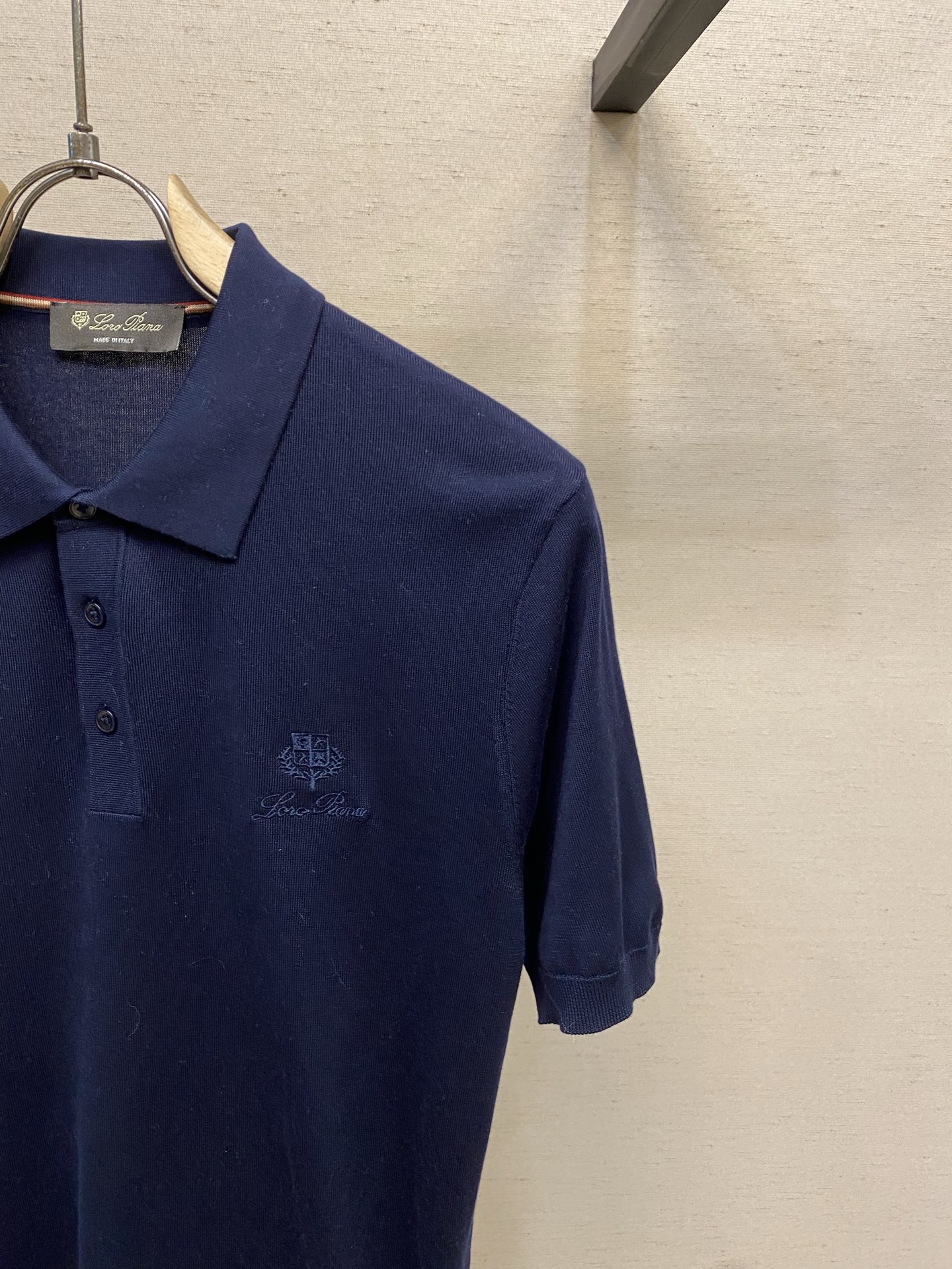 🌟🌟Loro Piana，翻领Polo针织短袖T恤，采用高品质针织面料，柔软亲肤又透气，夏天穿超舒服 简