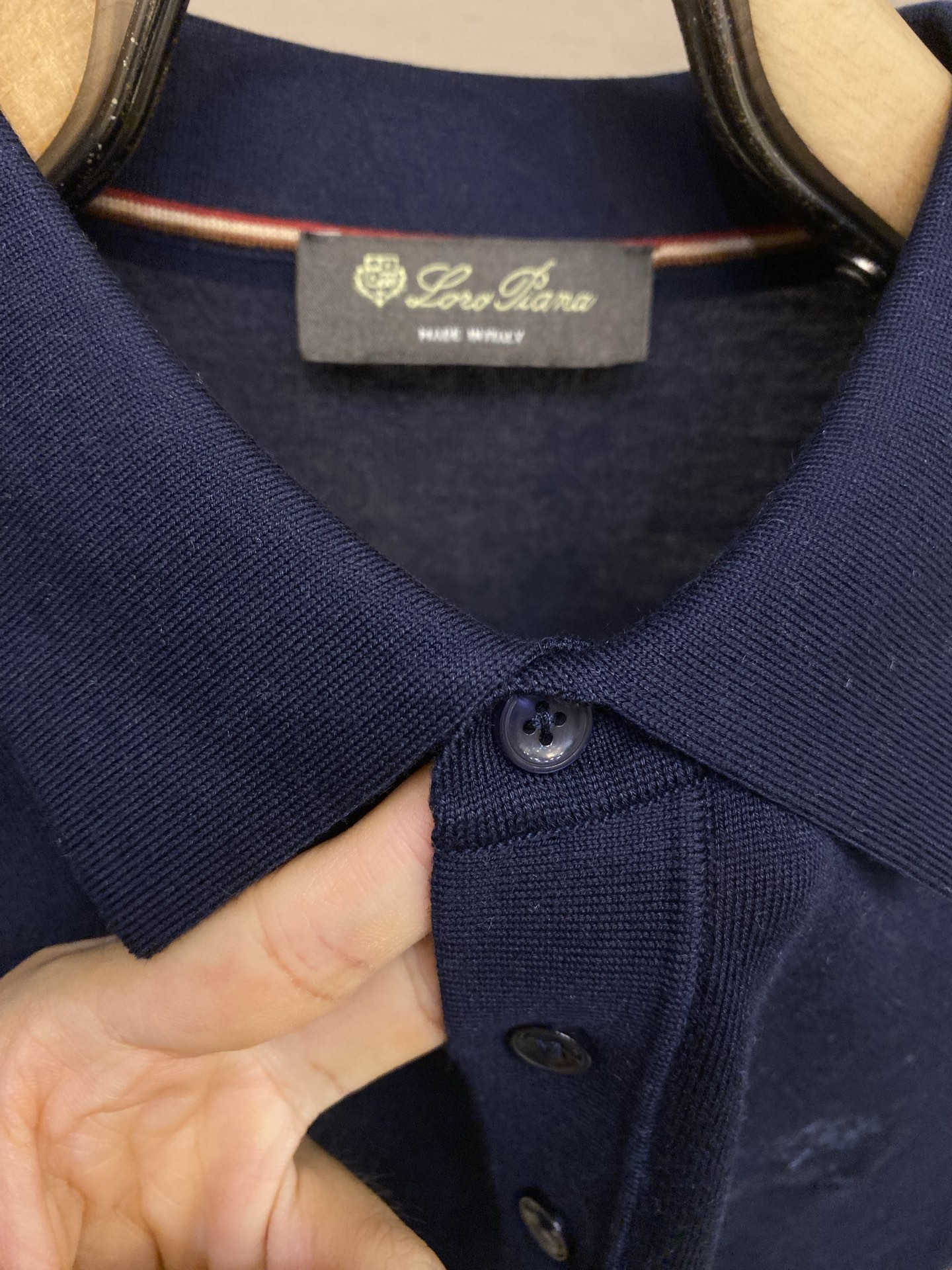 🌟🌟Loro Piana，翻领Polo针织短袖T恤，采用高品质针织面料，柔软亲肤又透气，夏天穿超舒服 简