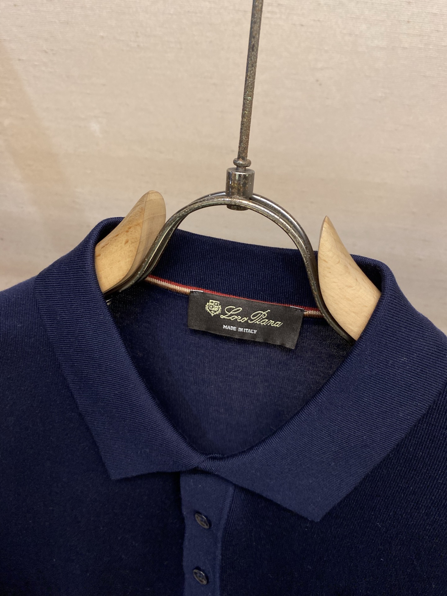 🌟🌟Loro Piana，翻领Polo针织短袖T恤，采用高品质针织面料，柔软亲肤又透气，夏天穿超舒服 简