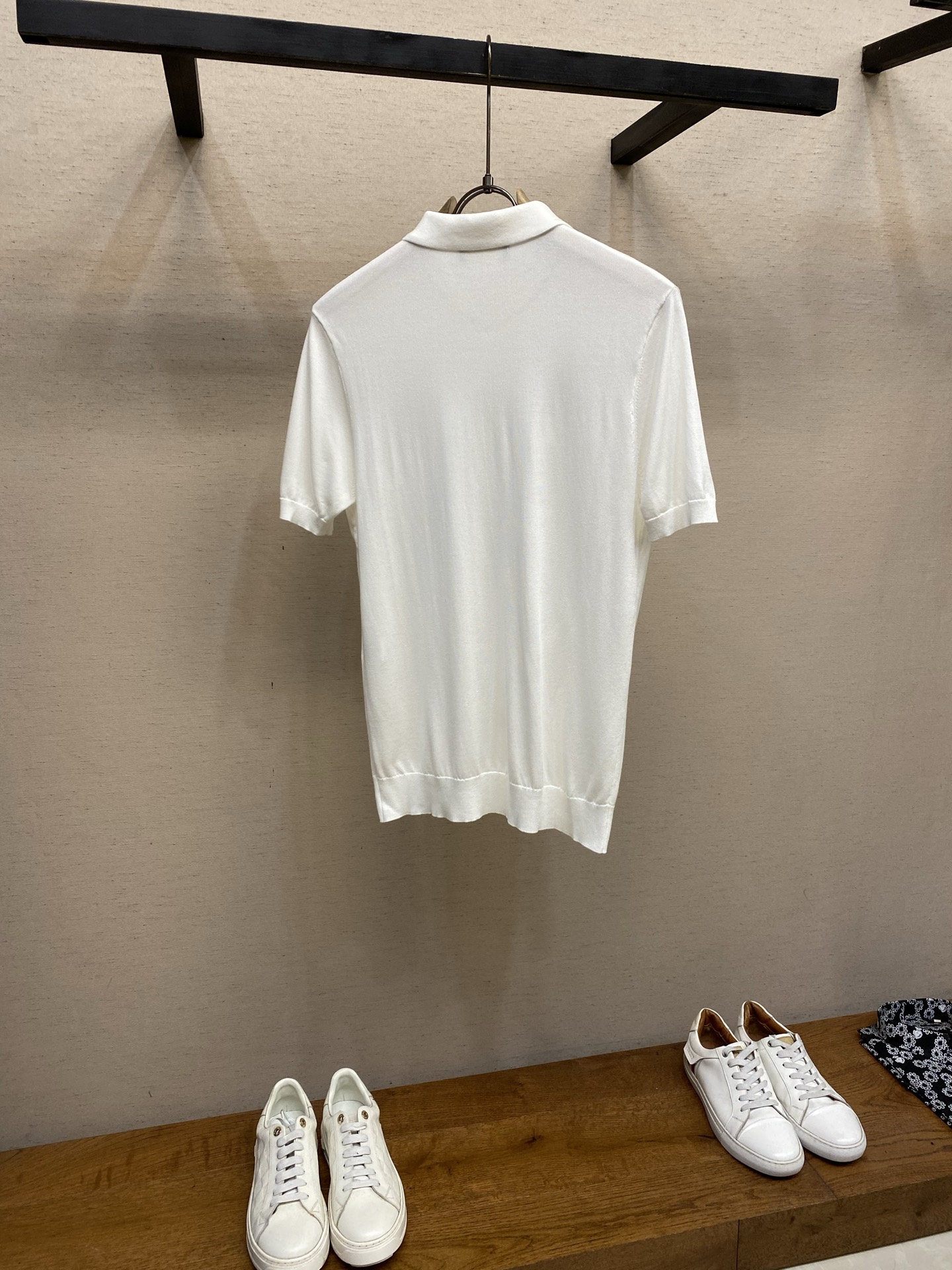 🌟🌟Loro Piana，翻领Polo针织短袖T恤，采用高品质针织面料，柔软亲肤又透气，夏天穿超舒服 简