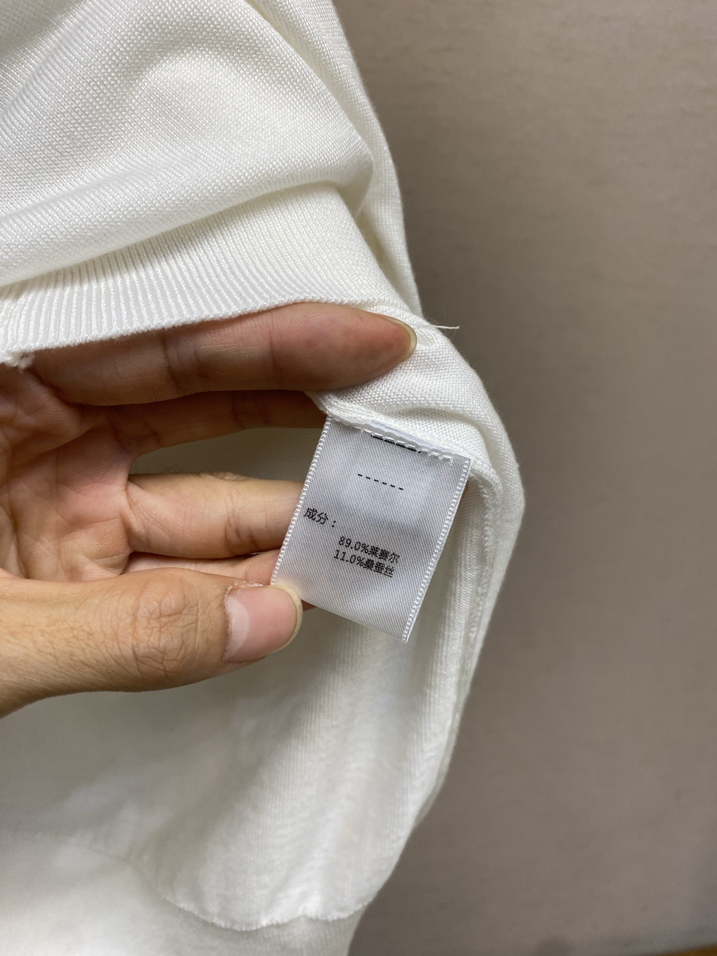 🌟🌟Loro Piana，翻领Polo针织短袖T恤，采用高品质针织面料，柔软亲肤又透气，夏天穿超舒服 简
