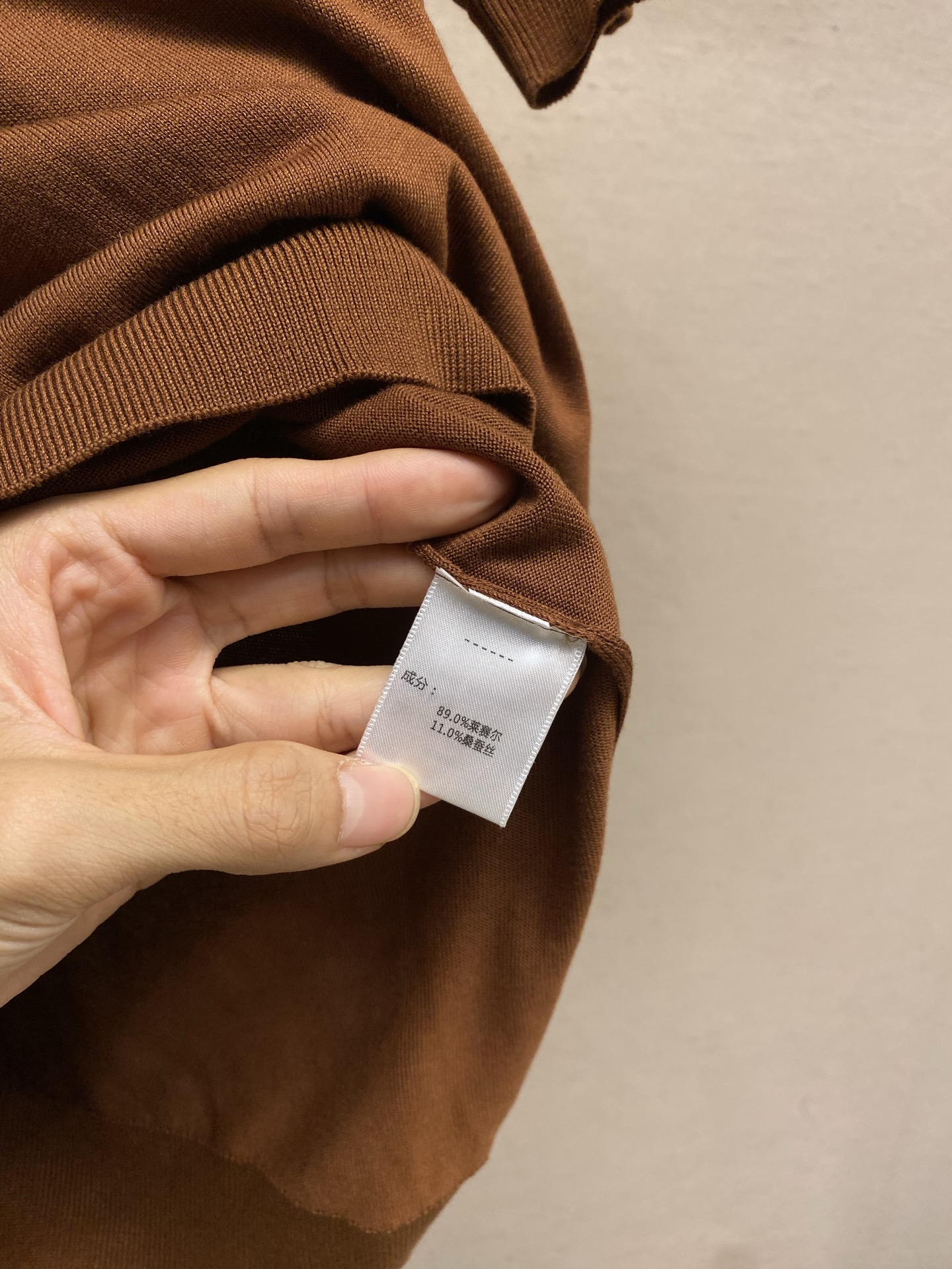 🌟🌟Loro Piana，翻领Polo针织短袖T恤，采用高品质针织面料，柔软亲肤又透气，夏天穿超舒服 简