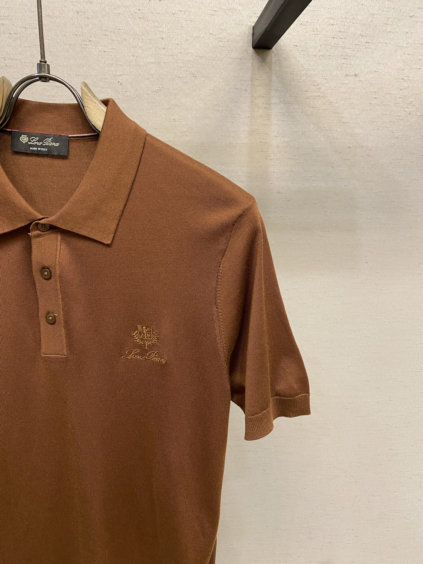 🌟🌟Loro Piana，翻领Polo针织短袖T恤，采用高品质针织面料，柔软亲肤又透气，夏天穿超舒服 简