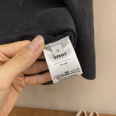 🌟🌟Dior,CD小迪做旧双面毛巾短袖T恤|复古慵懒奢感单品甄选双面毛巾针织面料,表层细腻做旧磨毛质感, 🌟🌟Dior,CD小迪做旧双面毛巾短袖T恤|复古慵懒奢感单品甄选双面毛巾针织面料,表层细腻做旧磨毛质感,