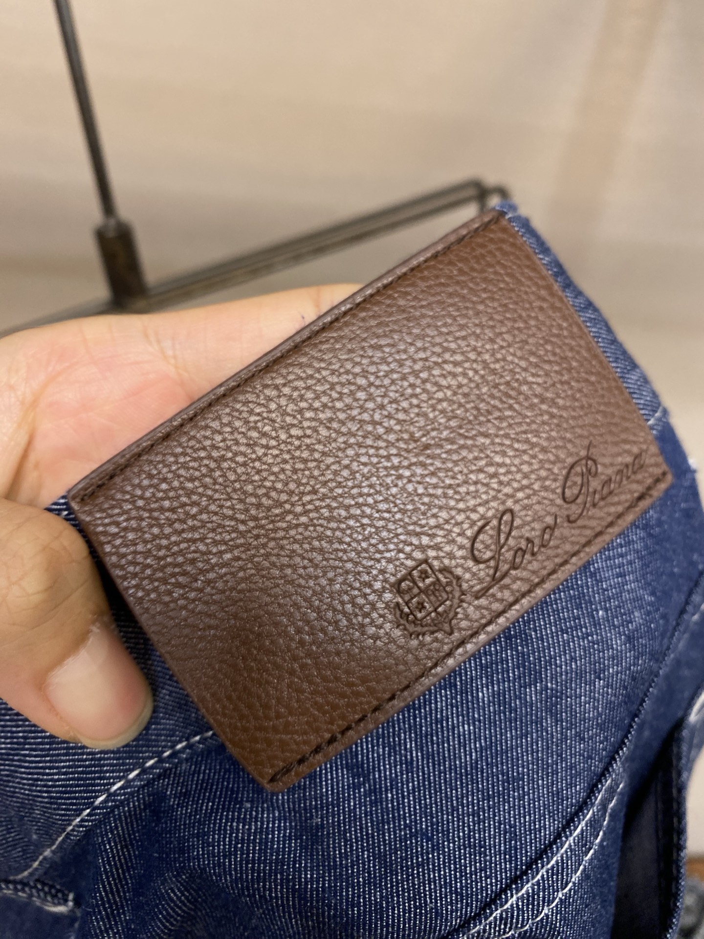 🌟🌟Loro Piana，2026ss好穿不挑身材在搭配上没有太多的限制 随意简洁的衬托其他单品，来展现
