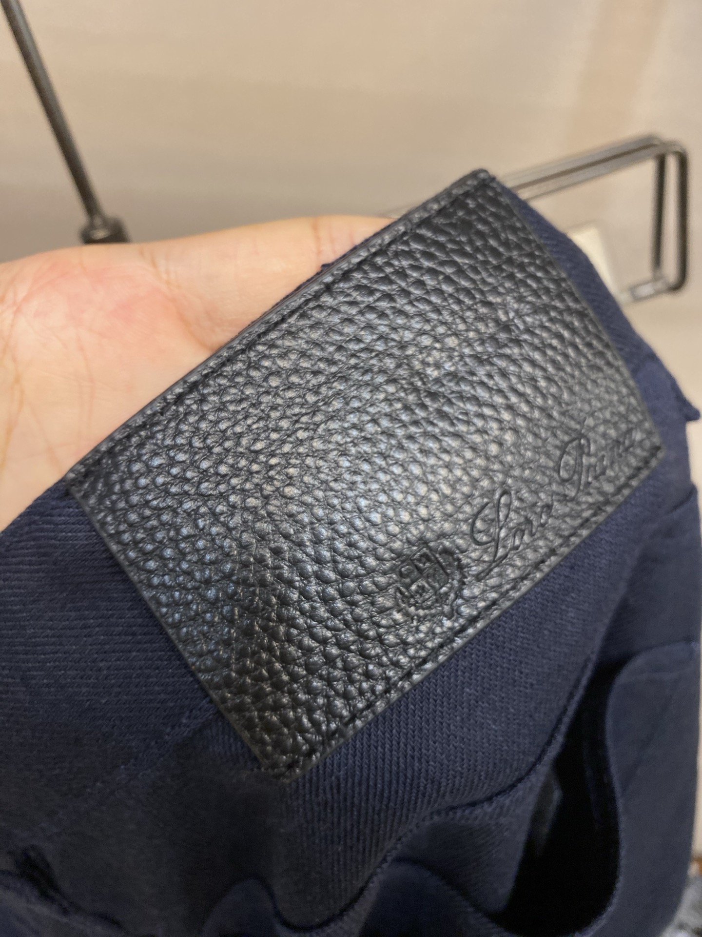 🌟🌟Loro Piana，男士休闲短裤👍 最新款上身版型无敌正！绝对可以闭眼收的一款此款裤子非常百搭，弹