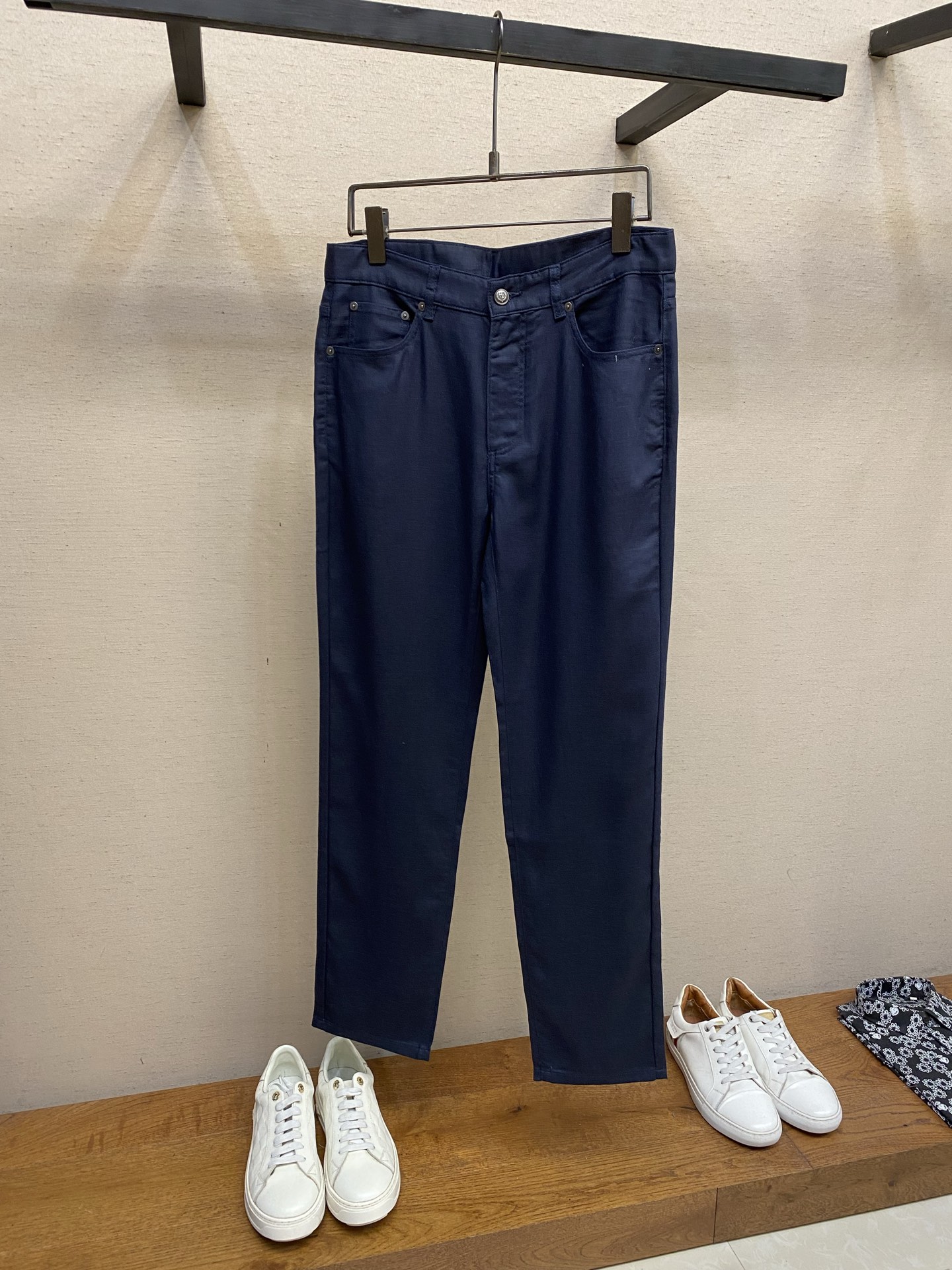 🌟🌟Loro Piana，男士休闲短裤👍 最新款上身版型无敌正！绝对可以闭眼收的一款此款裤子非常百搭，弹