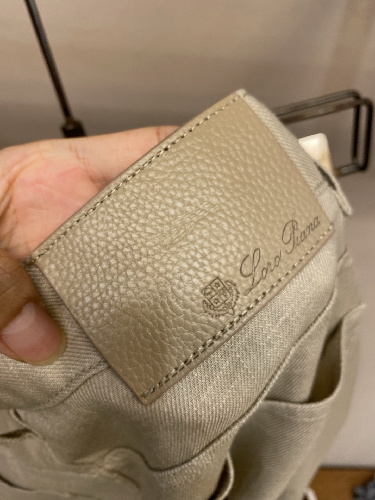 🌟🌟Loro Piana，男士休闲短裤👍 最新款上身版型无敌正！绝对可以闭眼收的一款此款裤子非常百搭，弹