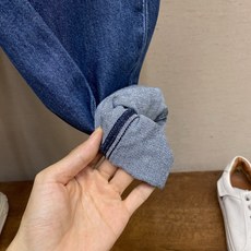 🌟🌟Fendi,2026ss好穿不挑身材在搭配上没有太多的限制 随意简洁的衬托其他单品,来展现自己的风格 🌟🌟Fendi,2026ss好穿不挑身材在搭配上没有太多的限制 随意简洁的衬托其他单品,来展现自己的风格