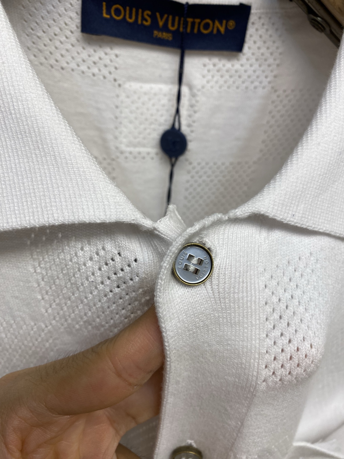🌟🌟 1V，路易 26SS棋盘格提花刺绣logo后背皮牌针织开衫尺码：S-XL