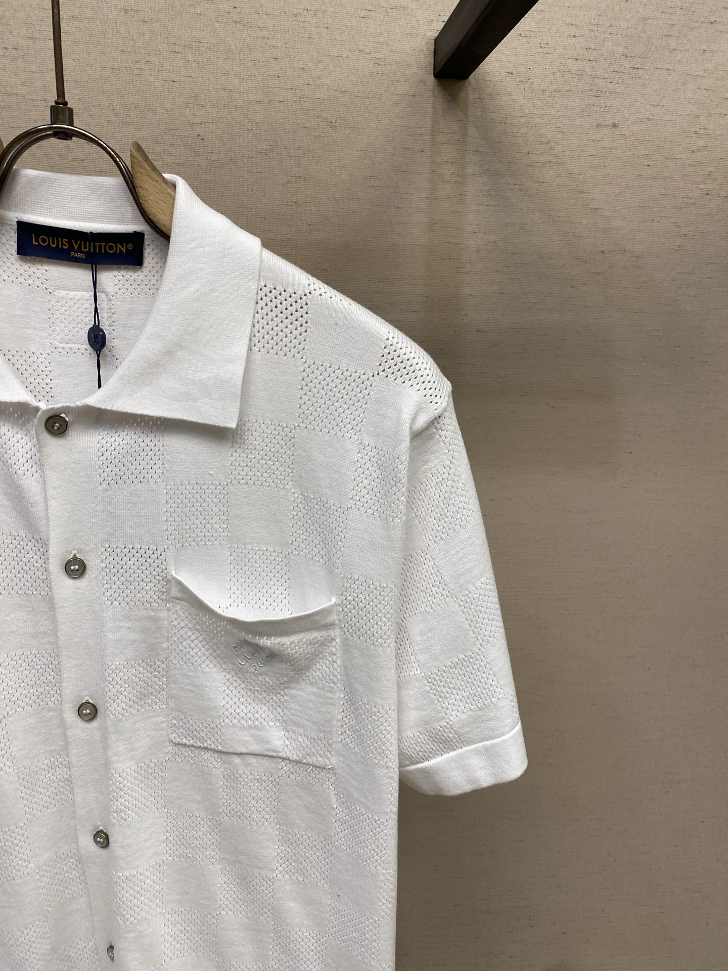 🌟🌟 1V，路易 26SS棋盘格提花刺绣logo后背皮牌针织开衫尺码：S-XL