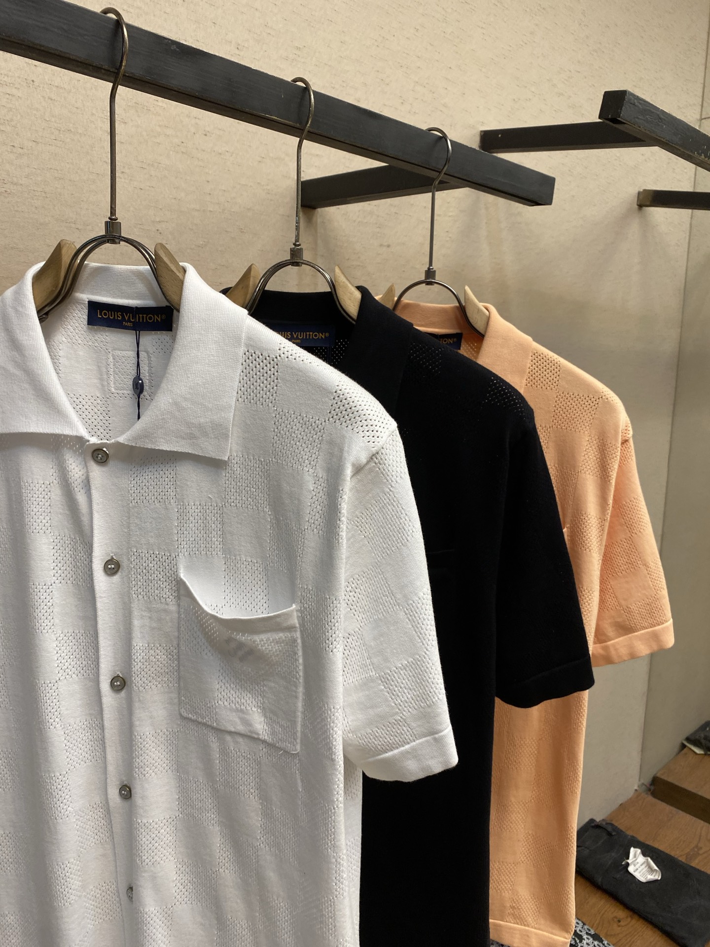 🌟🌟 1V，路易 26SS棋盘格提花刺绣logo后背皮牌针织开衫尺码：S-XL