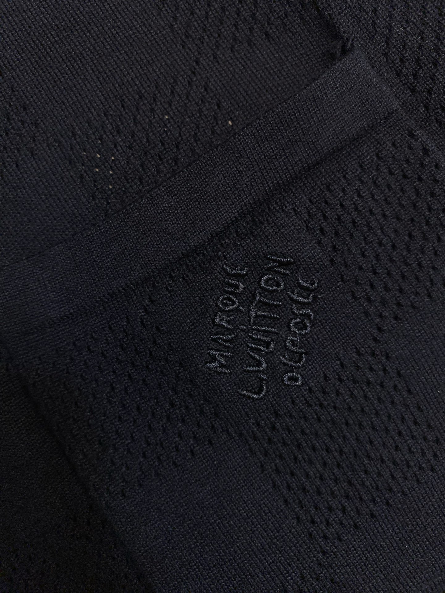 🌟🌟 1V，路易 26SS棋盘格提花刺绣logo后背皮牌针织开衫尺码：S-XL
