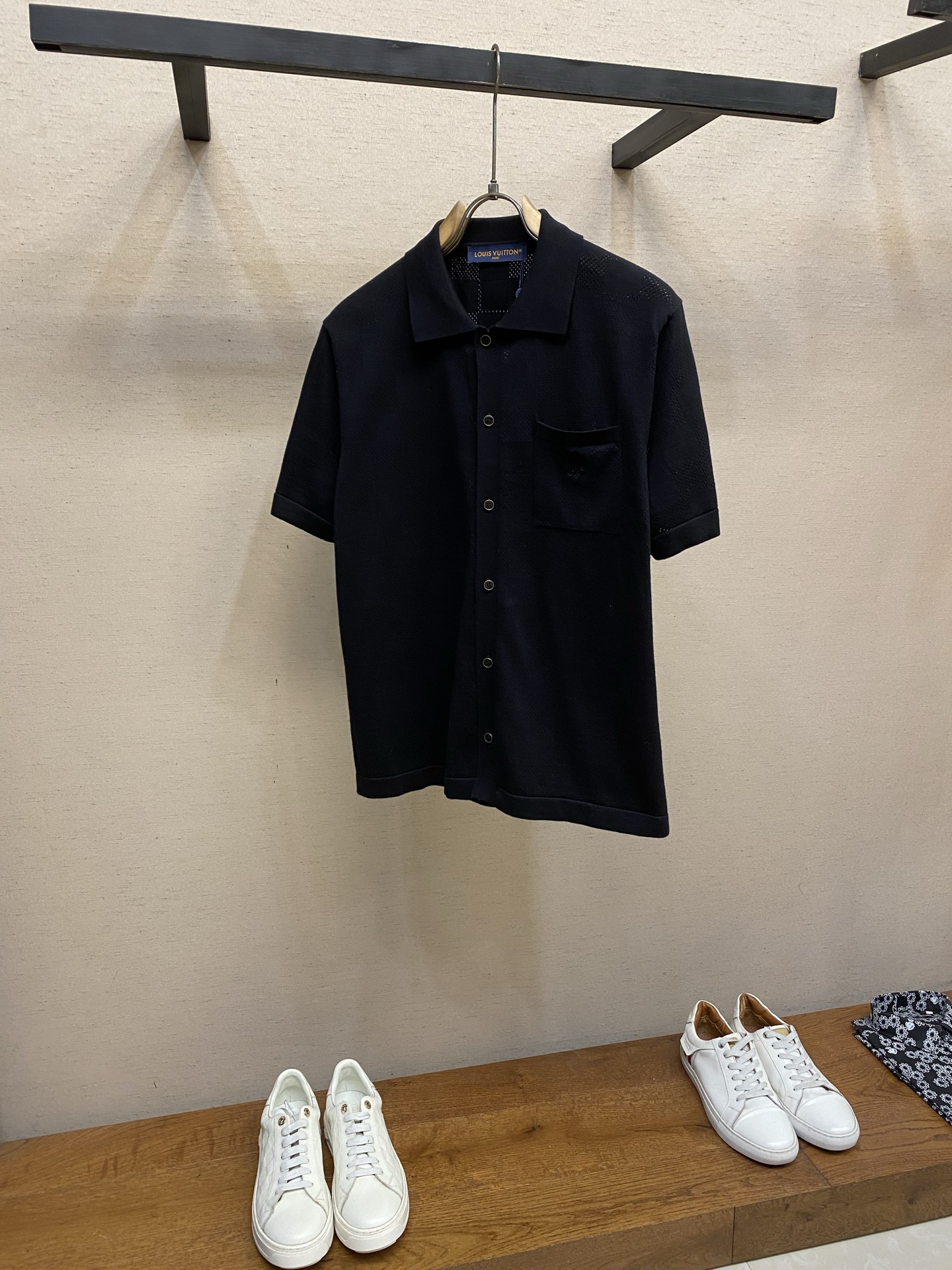🌟🌟 1V，路易 26SS棋盘格提花刺绣logo后背皮牌针织开衫尺码：S-XL