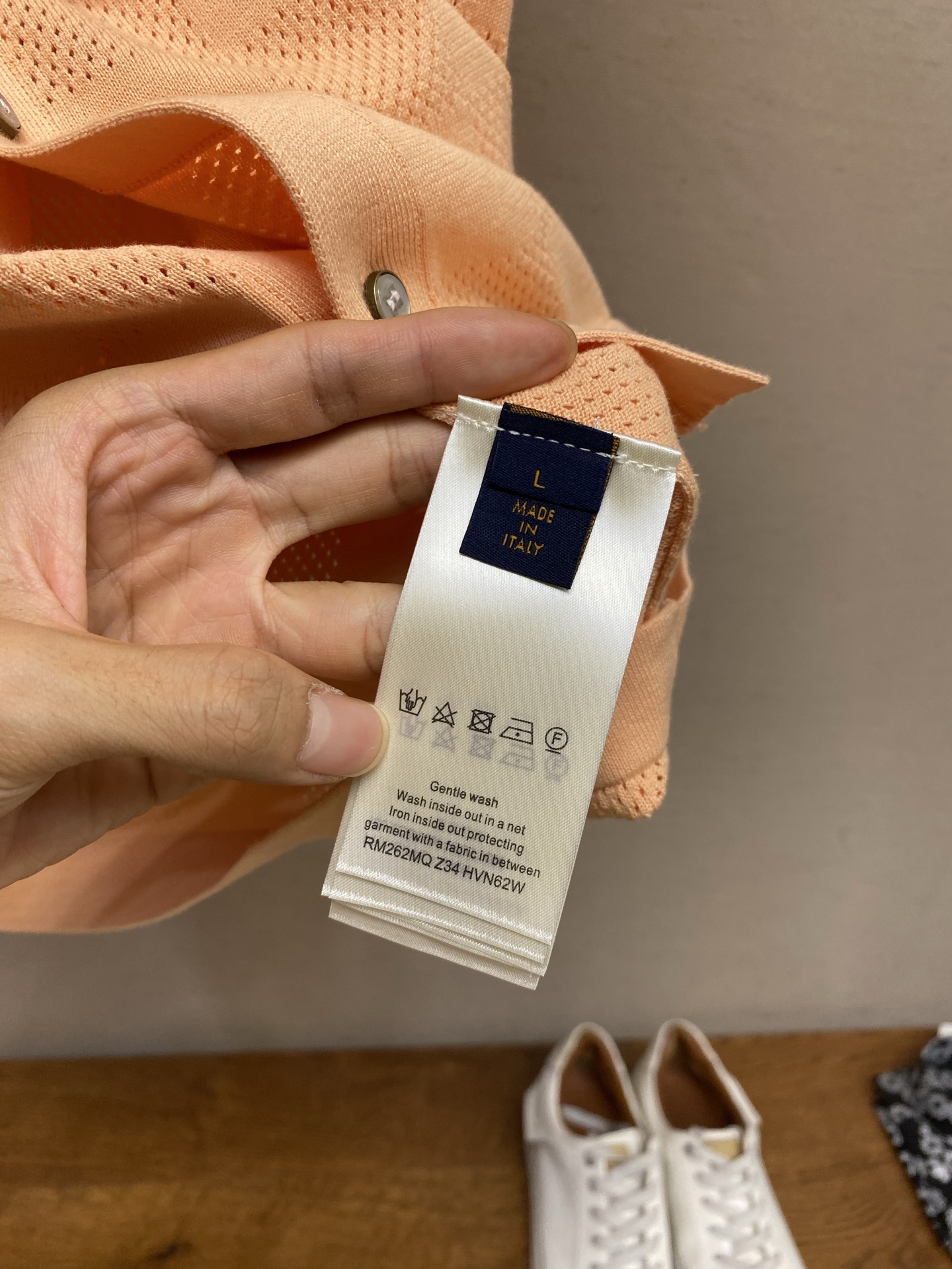 🌟🌟 1V，路易 26SS棋盘格提花刺绣logo后背皮牌针织开衫尺码：S-XL