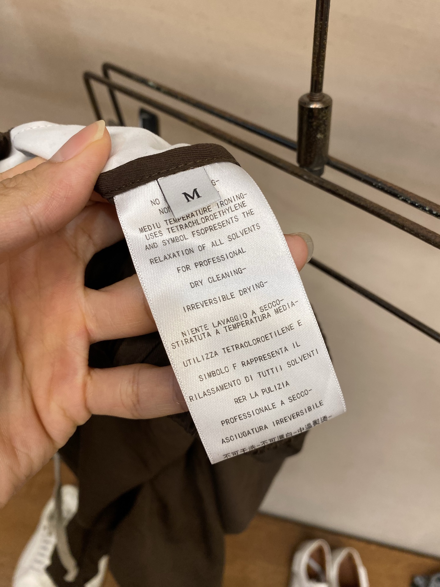 🌟🌟，，RO 26系列 侧边自然褶皱剪裁 摆脱呆板平面感 版型立体有型 轻薄细腻上身无束缚 上身百搭超耐