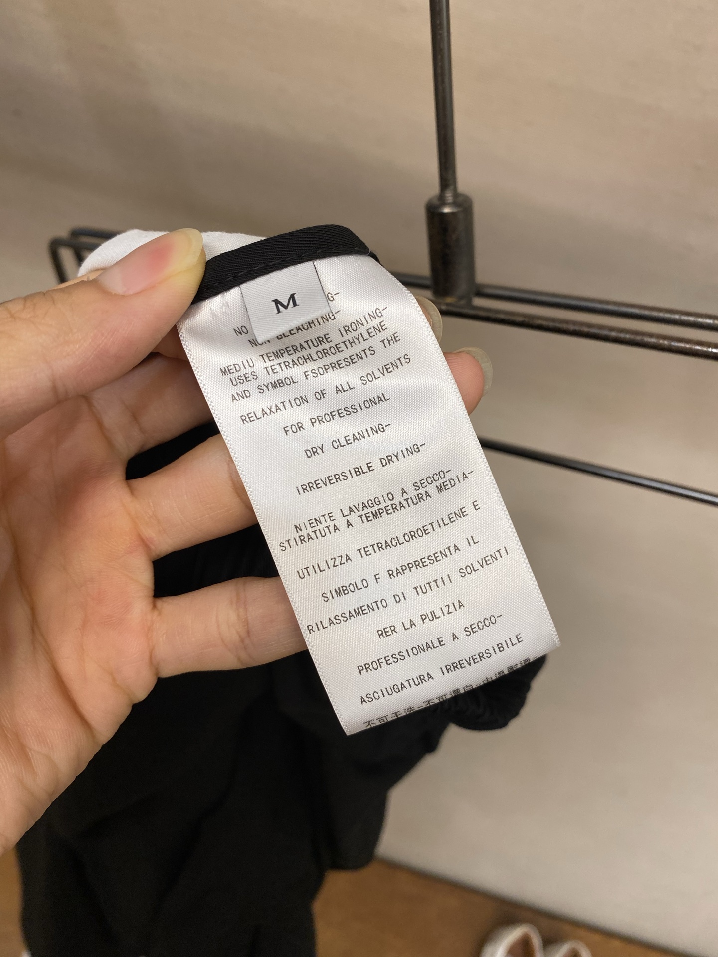 🌟🌟，，RO 26系列 侧边自然褶皱剪裁 摆脱呆板平面感 版型立体有型 轻薄细腻上身无束缚 上身百搭超耐