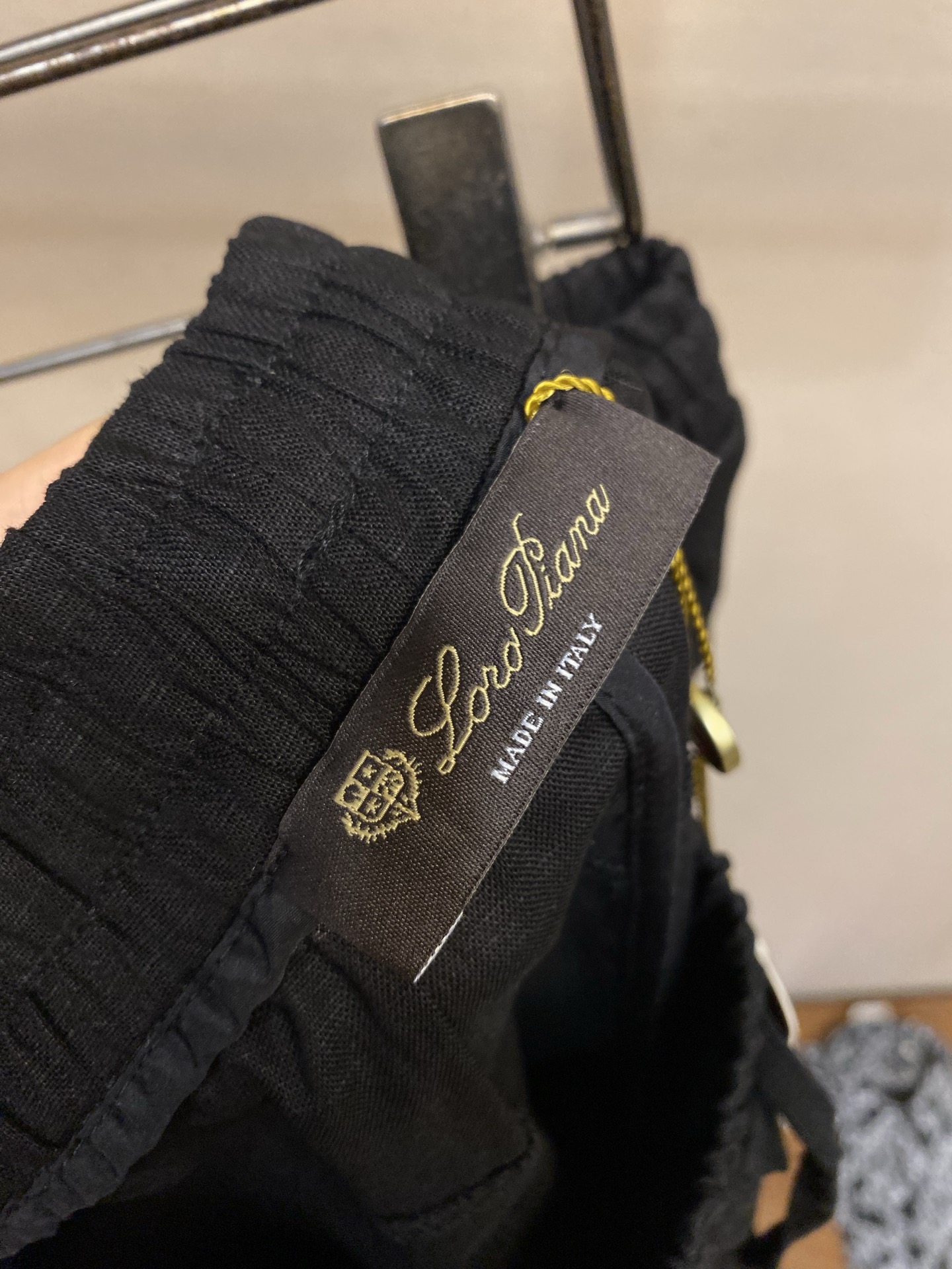 🌟🌟Loro Piana，亚麻休闲裤👍 最新款上身版型无敌正！绝对可以闭眼收的一款此款裤子非常百搭，弹力