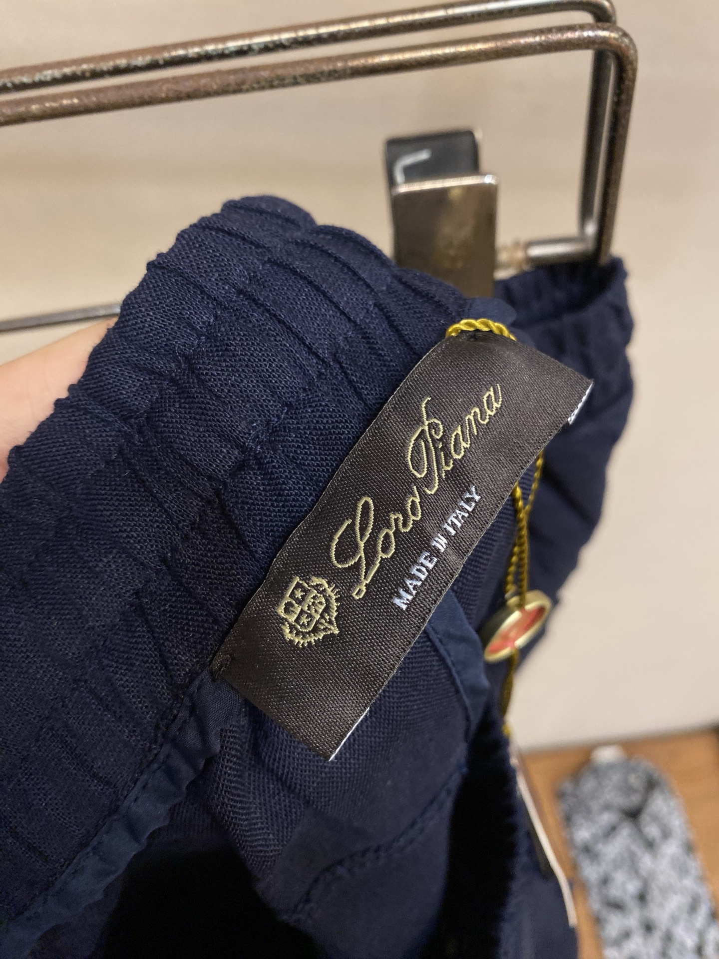 🌟🌟Loro Piana，亚麻休闲裤👍 最新款上身版型无敌正！绝对可以闭眼收的一款此款裤子非常百搭，弹力