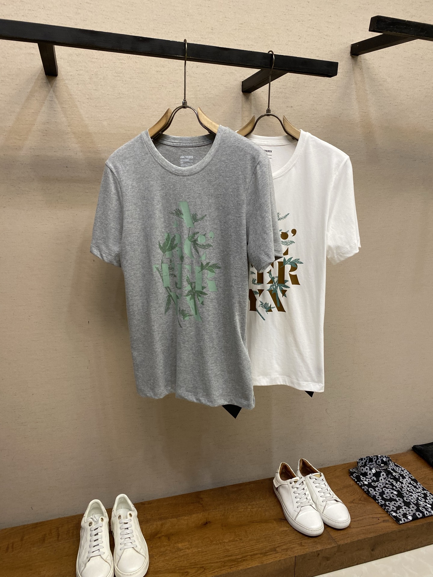 🌟🌟Arctery，新款短袖yyds😍 日常出门闭眼搭定制纯棉弹力棉面料短袖T恤  魅力在于创造了简约奢
