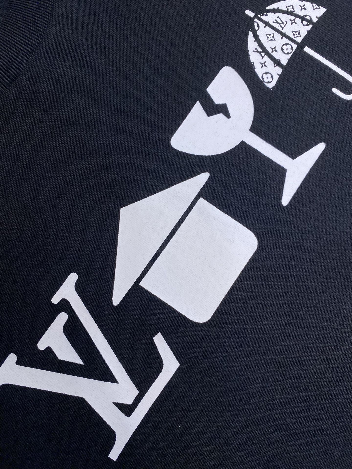 루이비통 남성 반팔 132382 Louis Vuitton T Shirt 썸네일 이미지